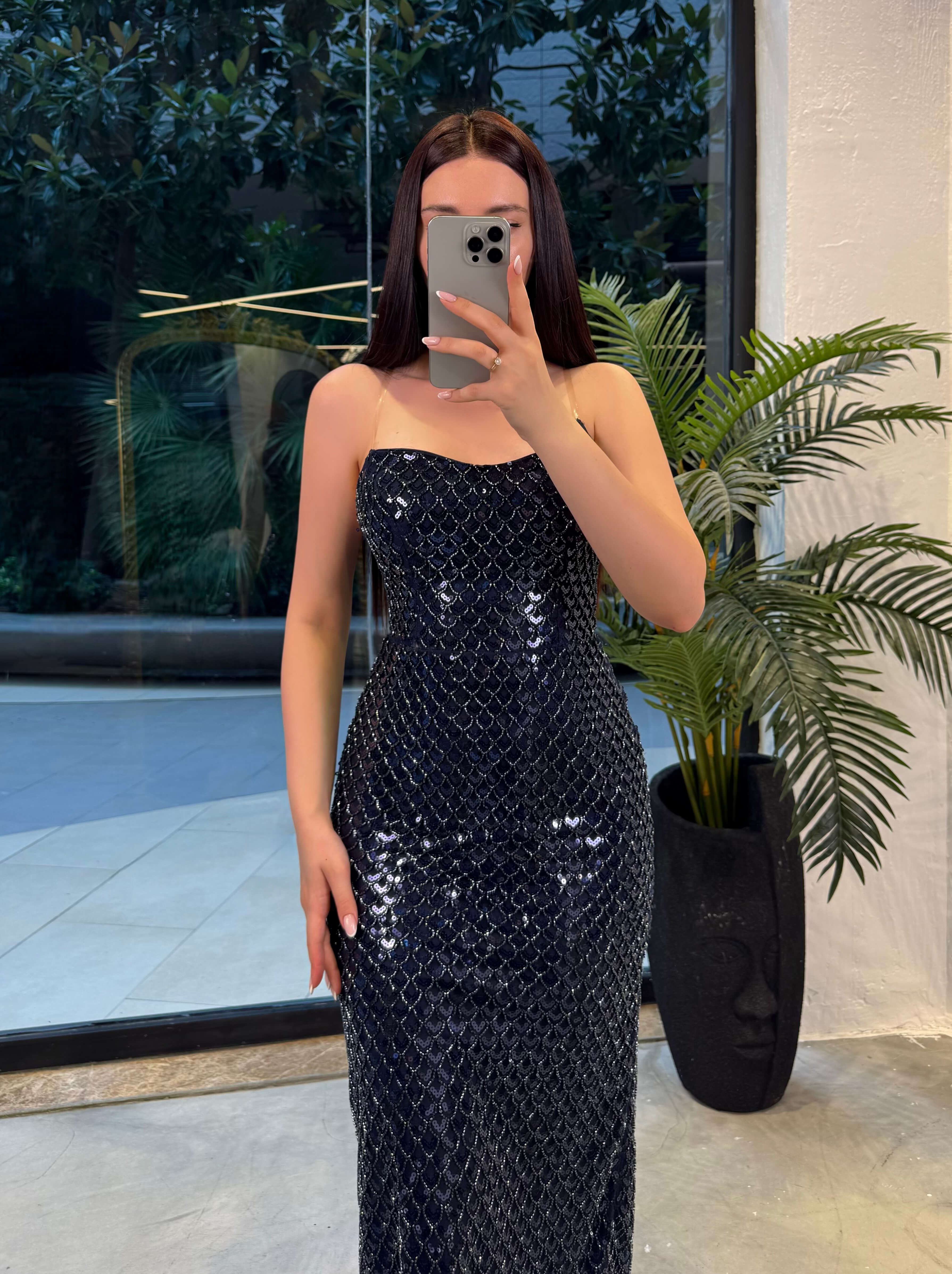 Silviya Straplez Pul Payet İşlemeli Elbise Midi Abiye Lacivert