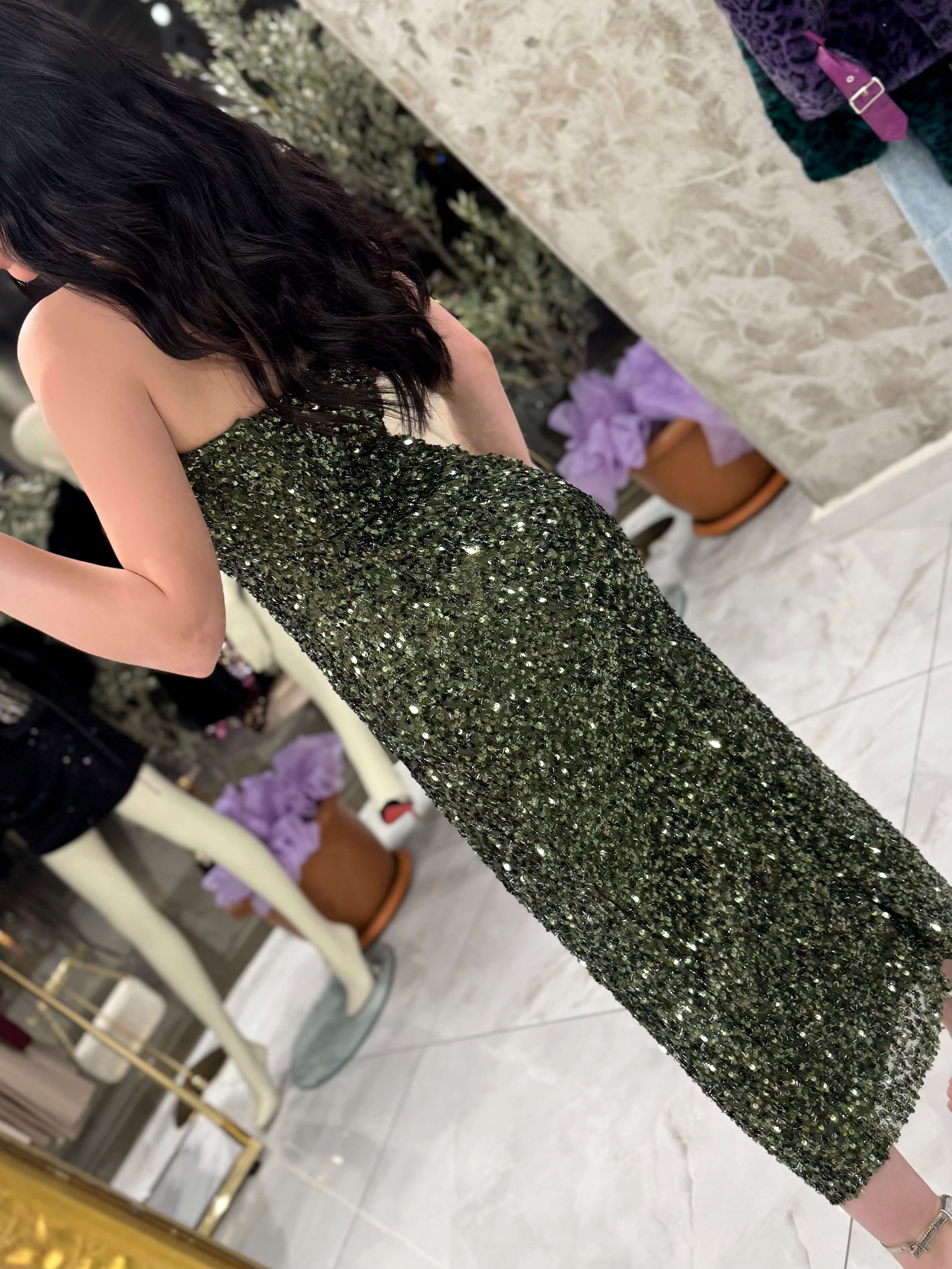 Agnes Kalp Yaka Önden Yırtmaçlı Midi Boy Elbise Haki