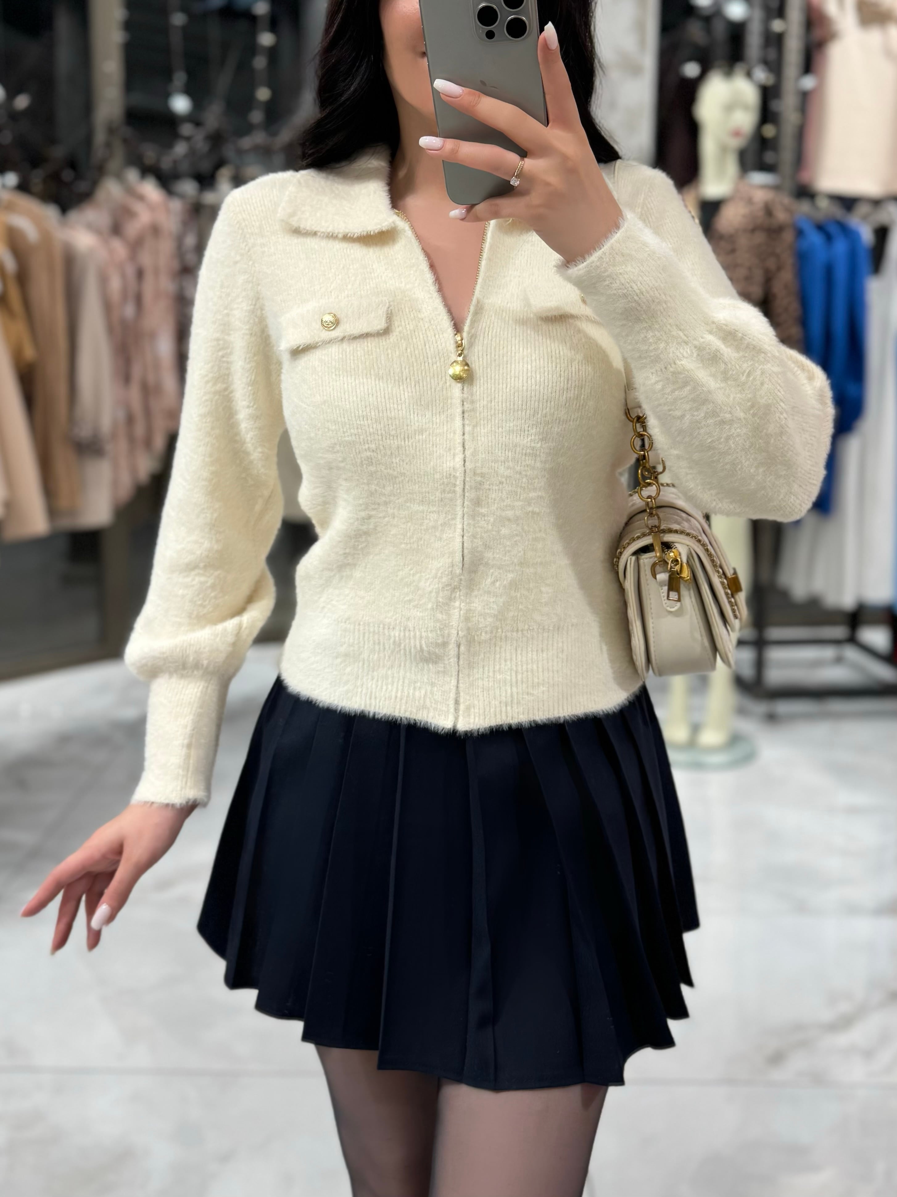 Rita Gold Detay Polo Yaka Yumuşak Dokulu Angora Hırka Taş