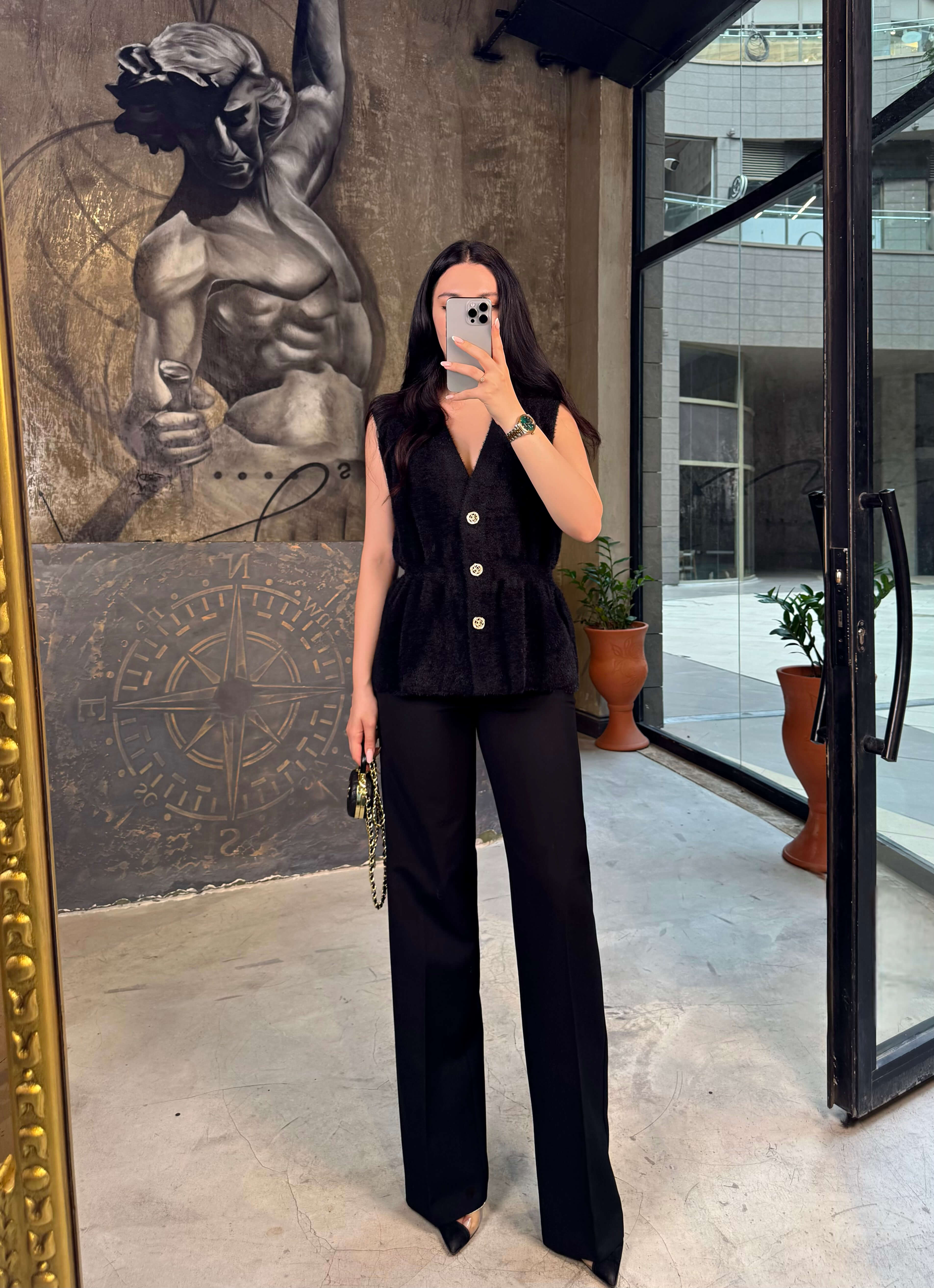 Anna Gold Düğmeli Bel Detaylı Angora Yelek Siyah
