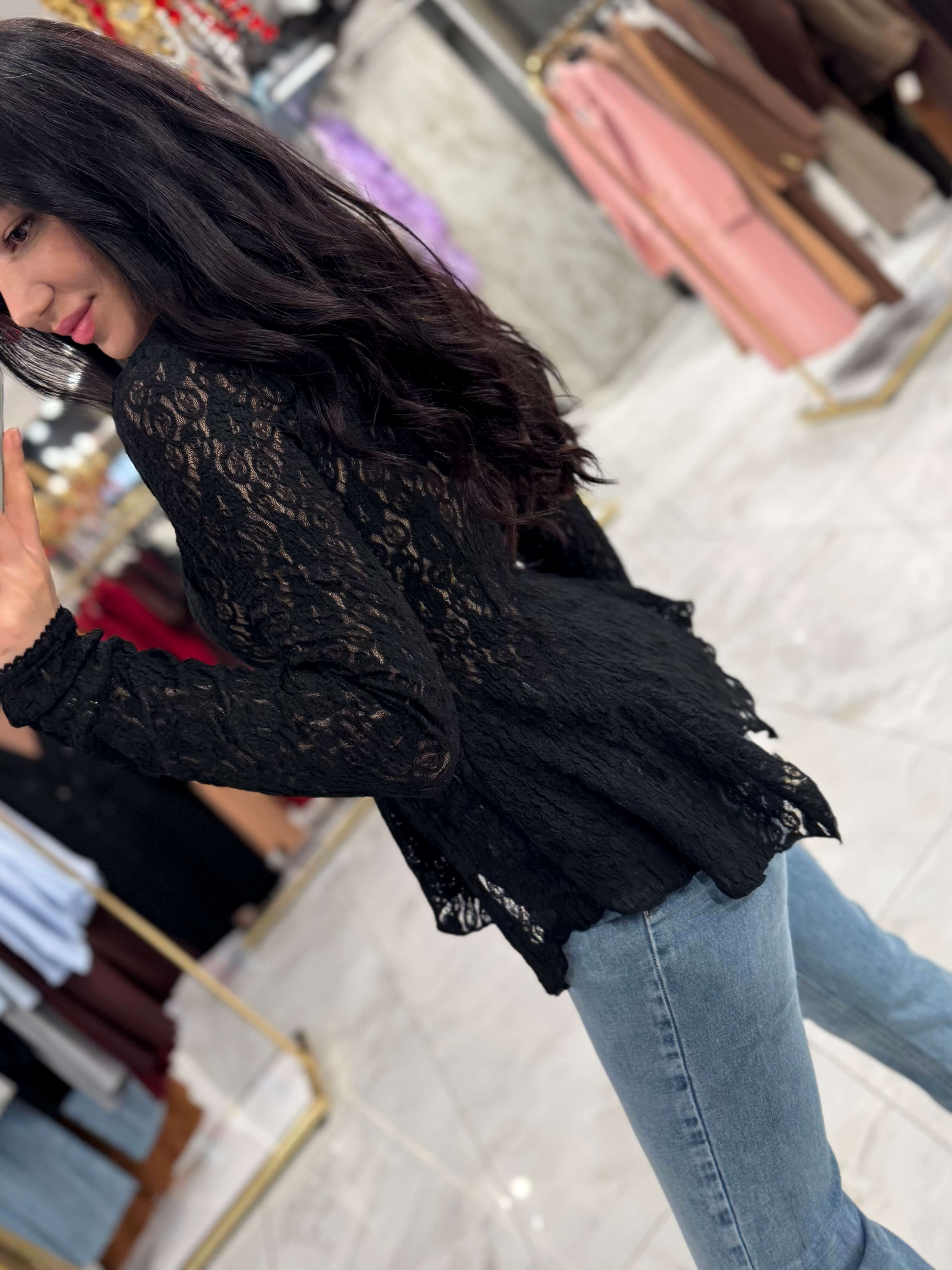 Aruna Düğmeli Peplum Dantelli  Bluz Siyah