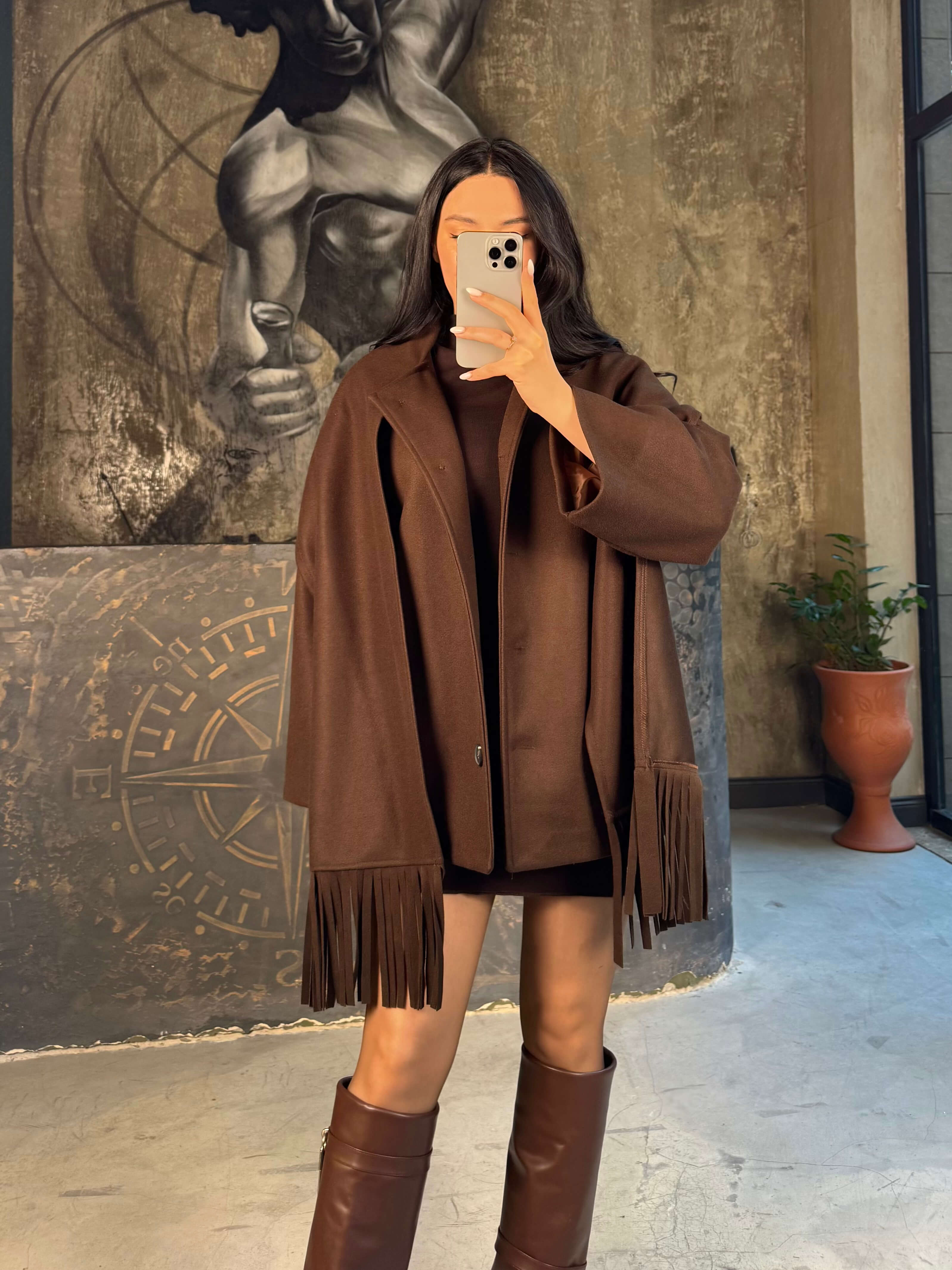 Deriel Şal Detayı Püskülü Önü Düğmeli Kısa Kaban Kahve