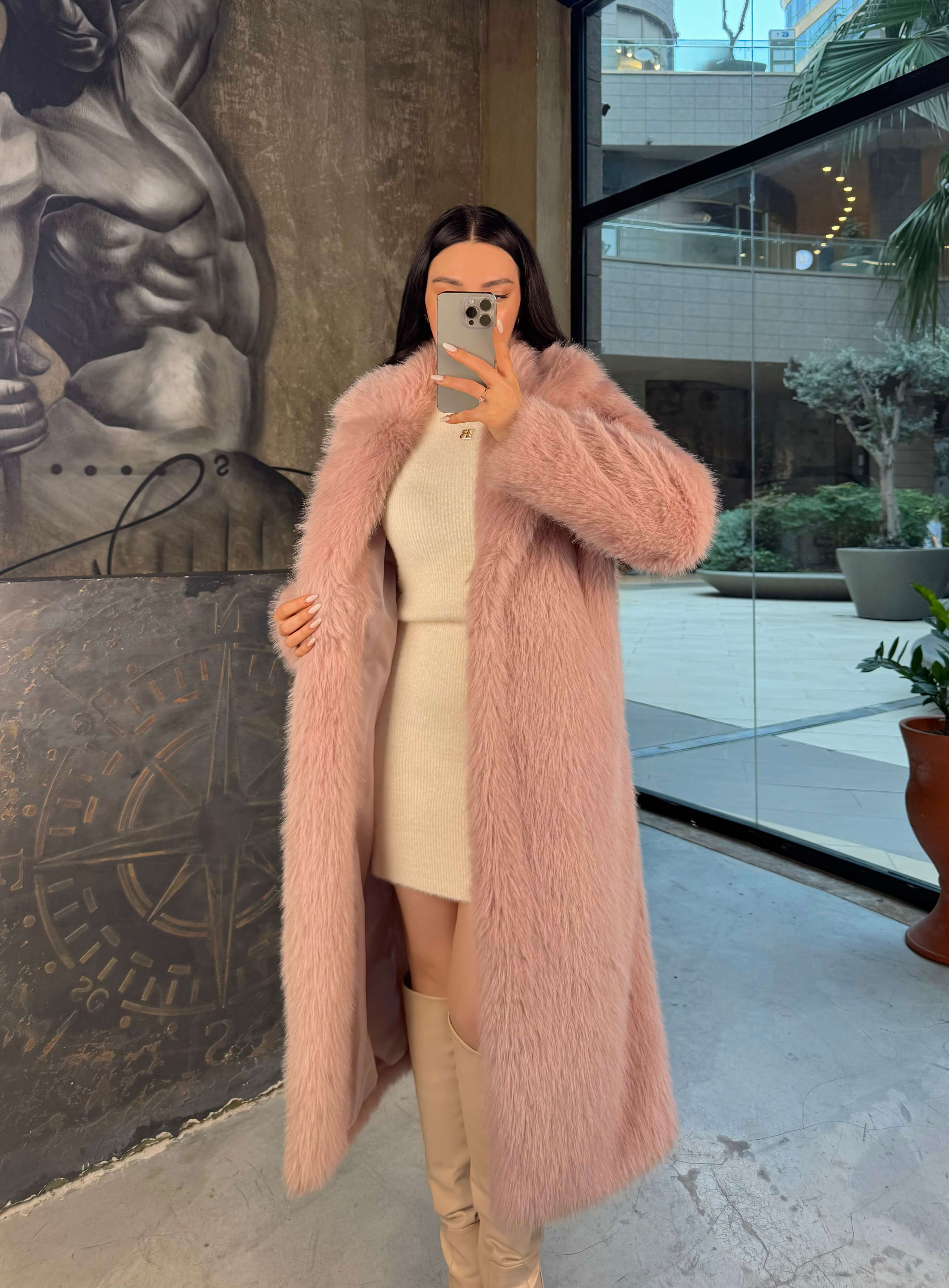 Loyra Kruvaze Yaka Uzun Kürk Kaban Pudra