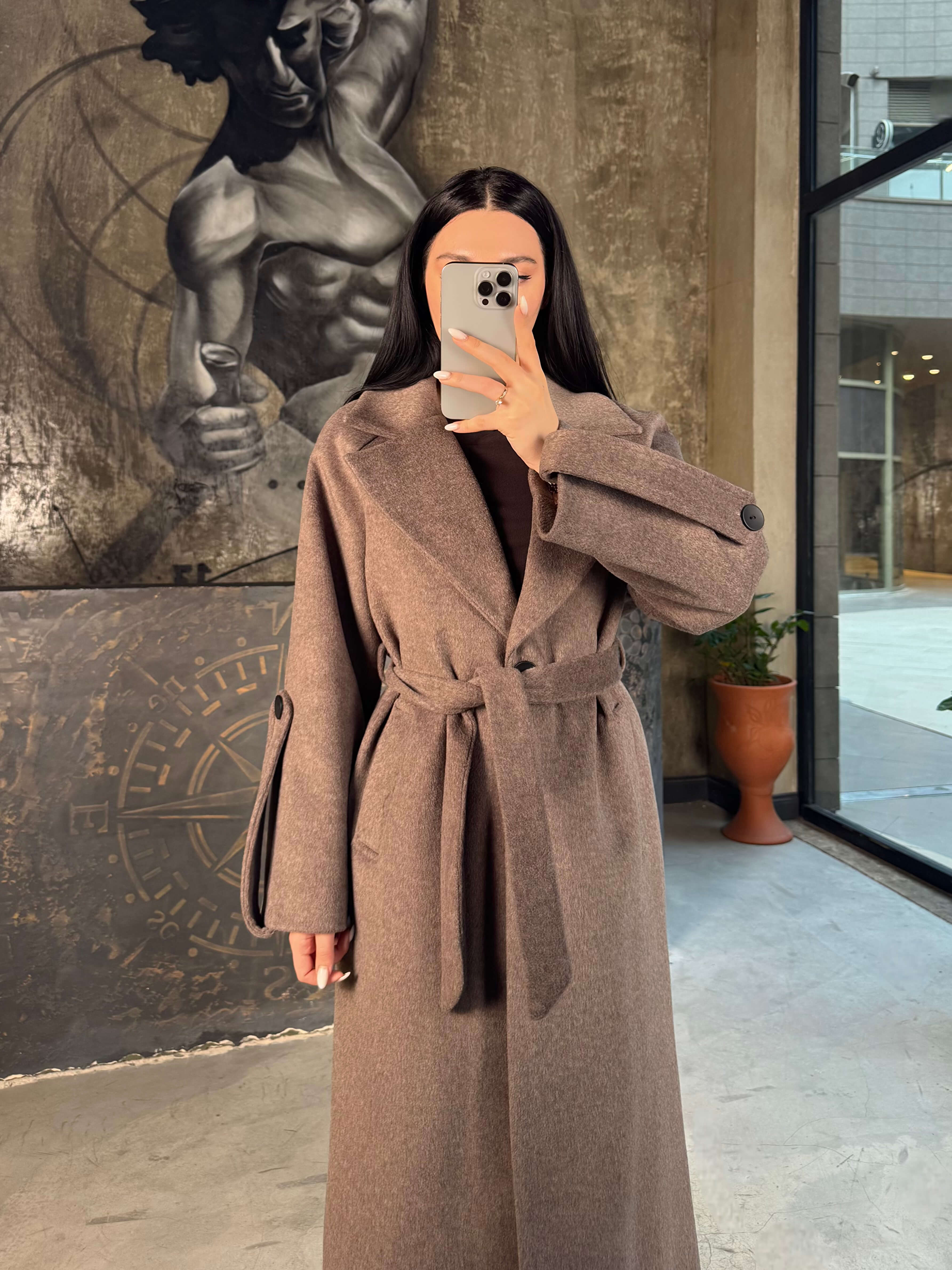 Tarian Kolları Yan Apoletli Yun Karışımlı Kuşaklı Düğmeli Rahat Kalıp Kaban Kahve