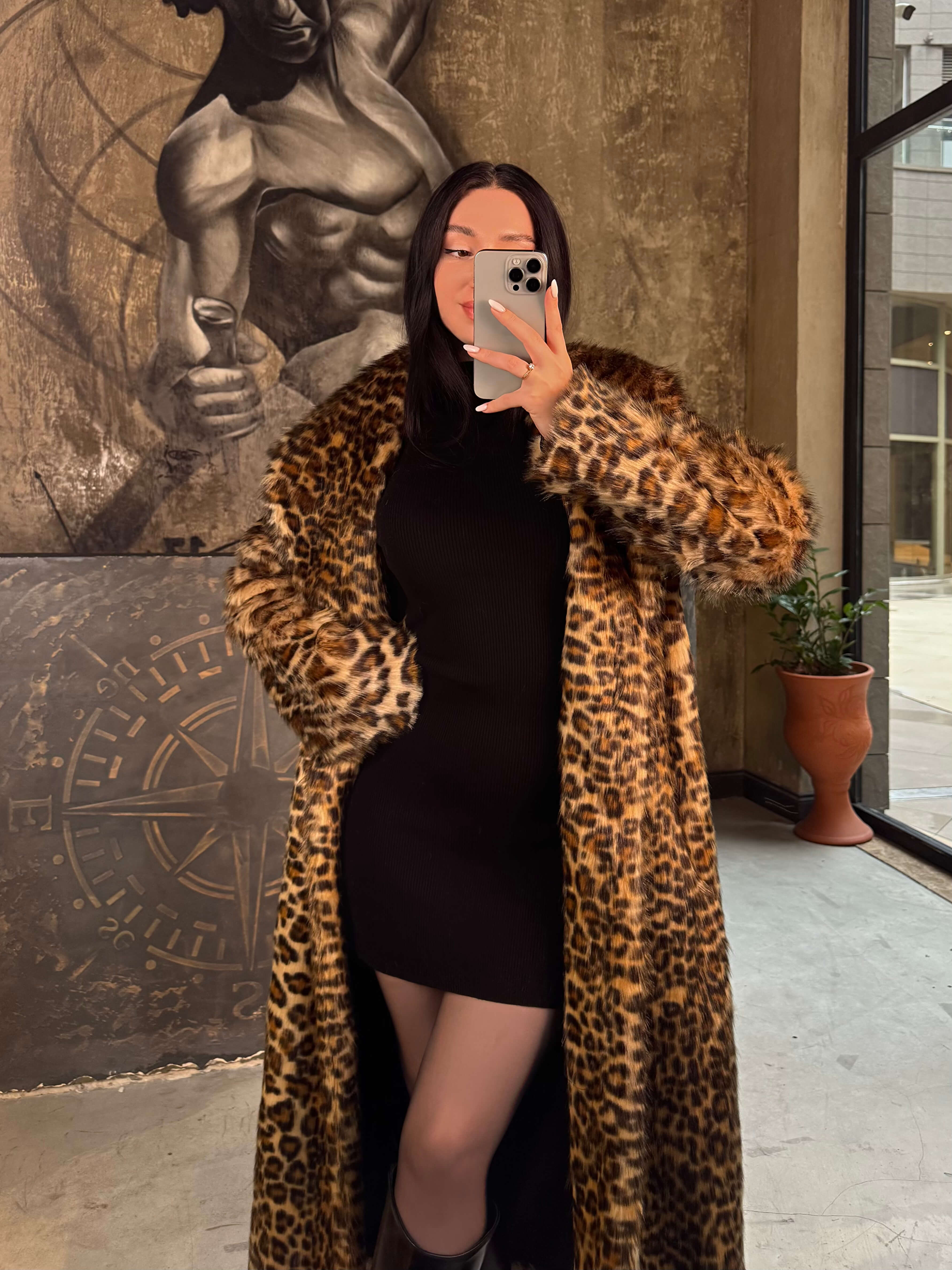 Loyra Kruvaze Yaka Uzun Kürk Kaban Leopar