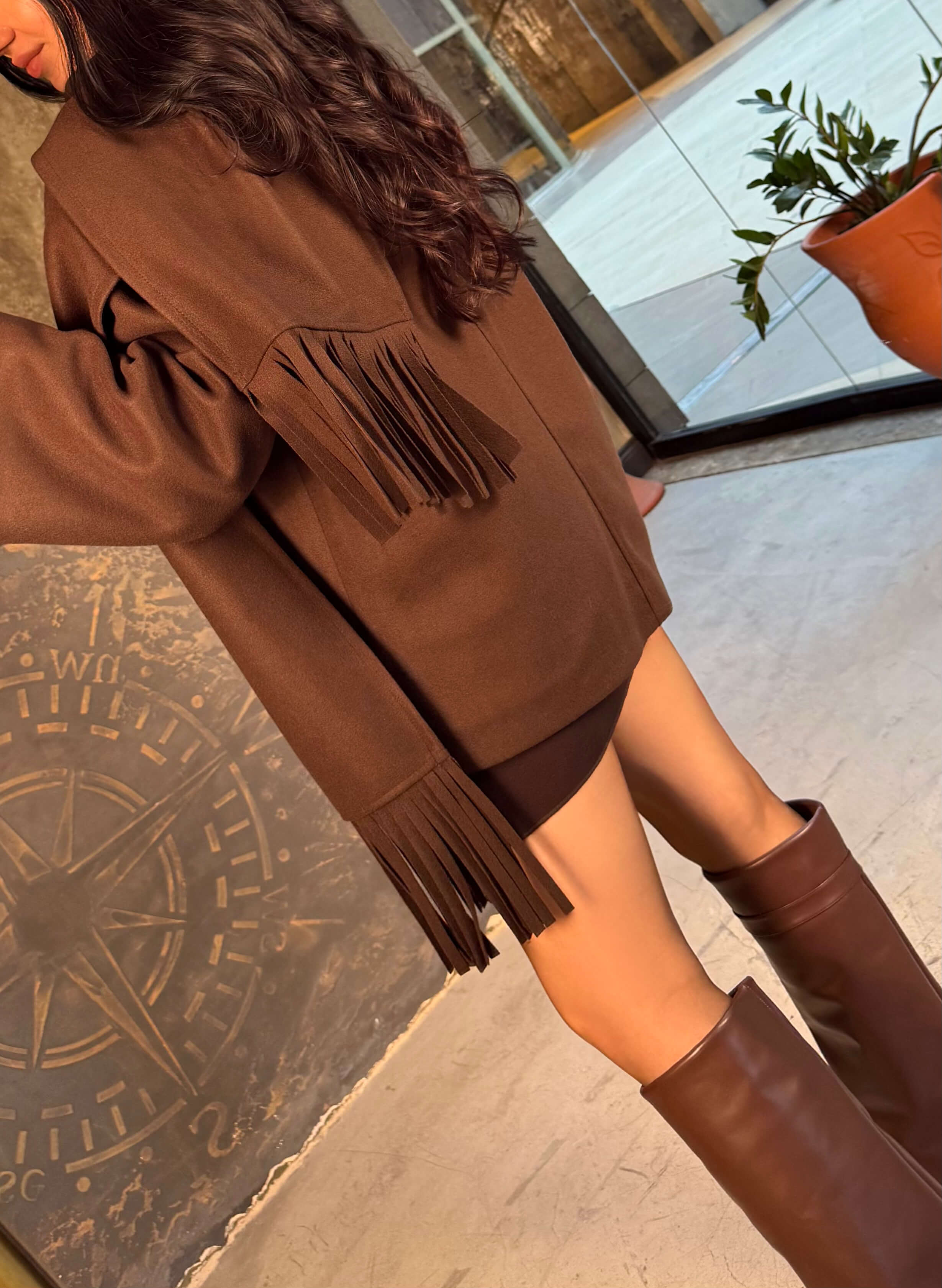 Deriel Şal Detayı Püskülü Önü Düğmeli Kısa Kaban Kahve