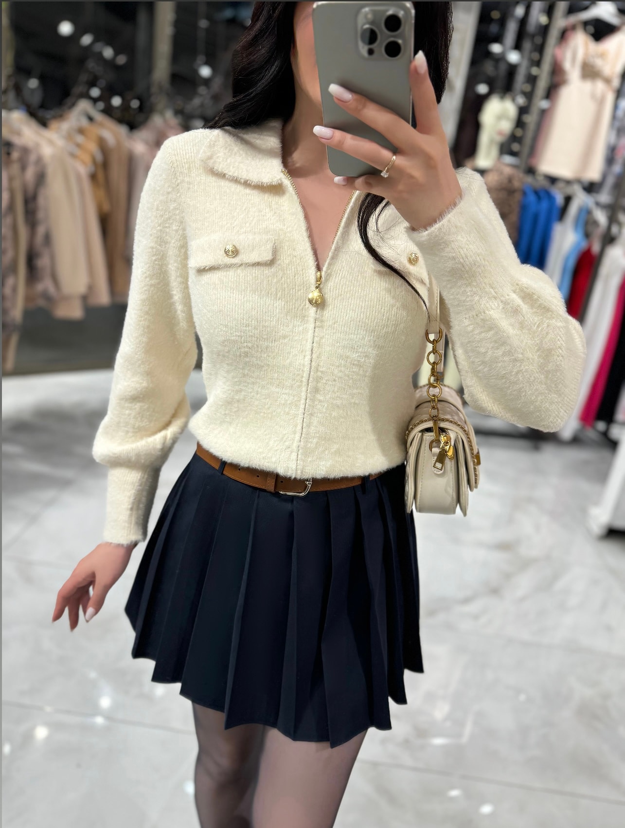 Rita Gold Detay Polo Yaka Yumuşak Dokulu Angora Hırka Taş