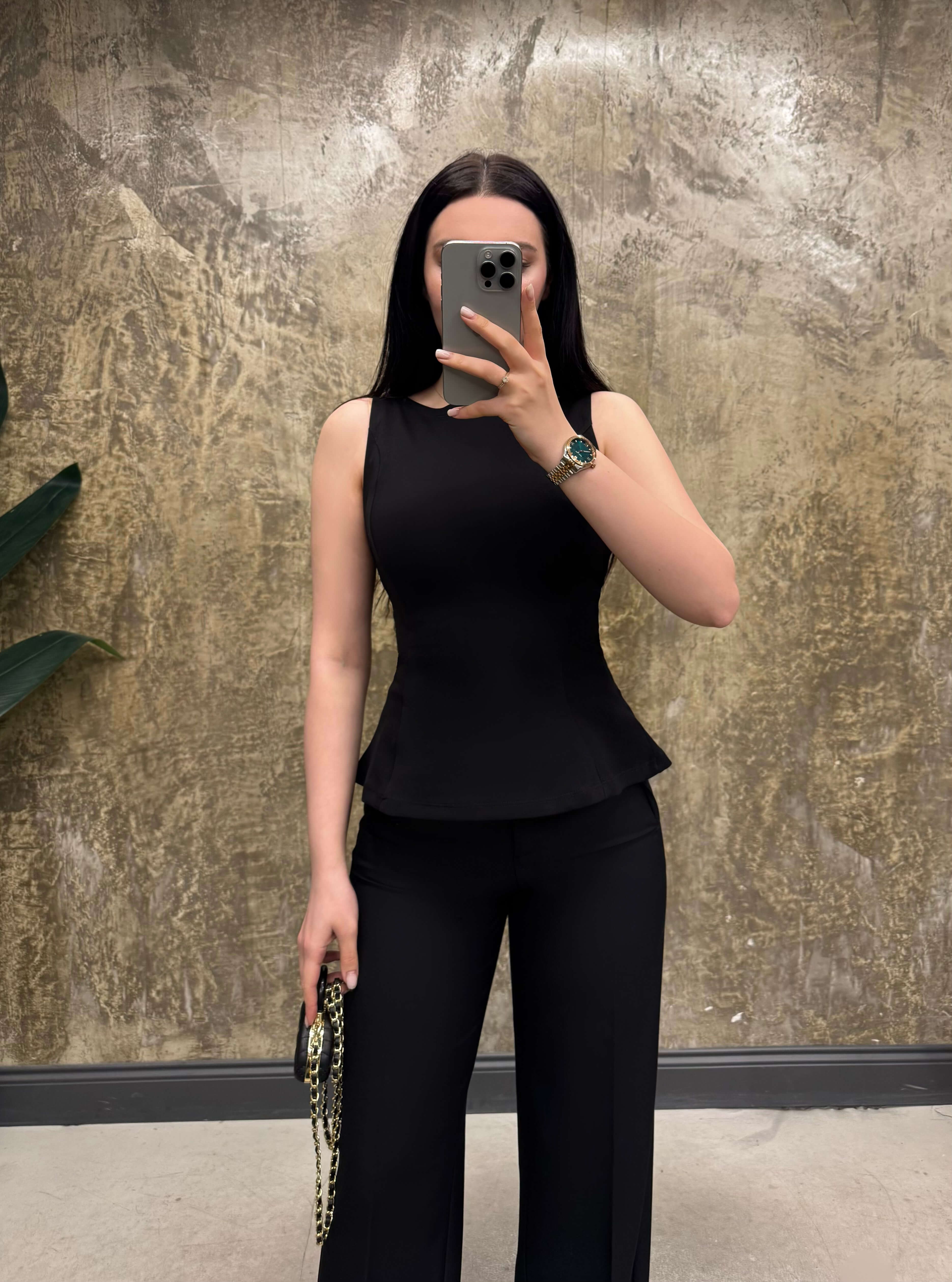 Noyan Kayık Yaka Peplum A kesim Bluz Siyah