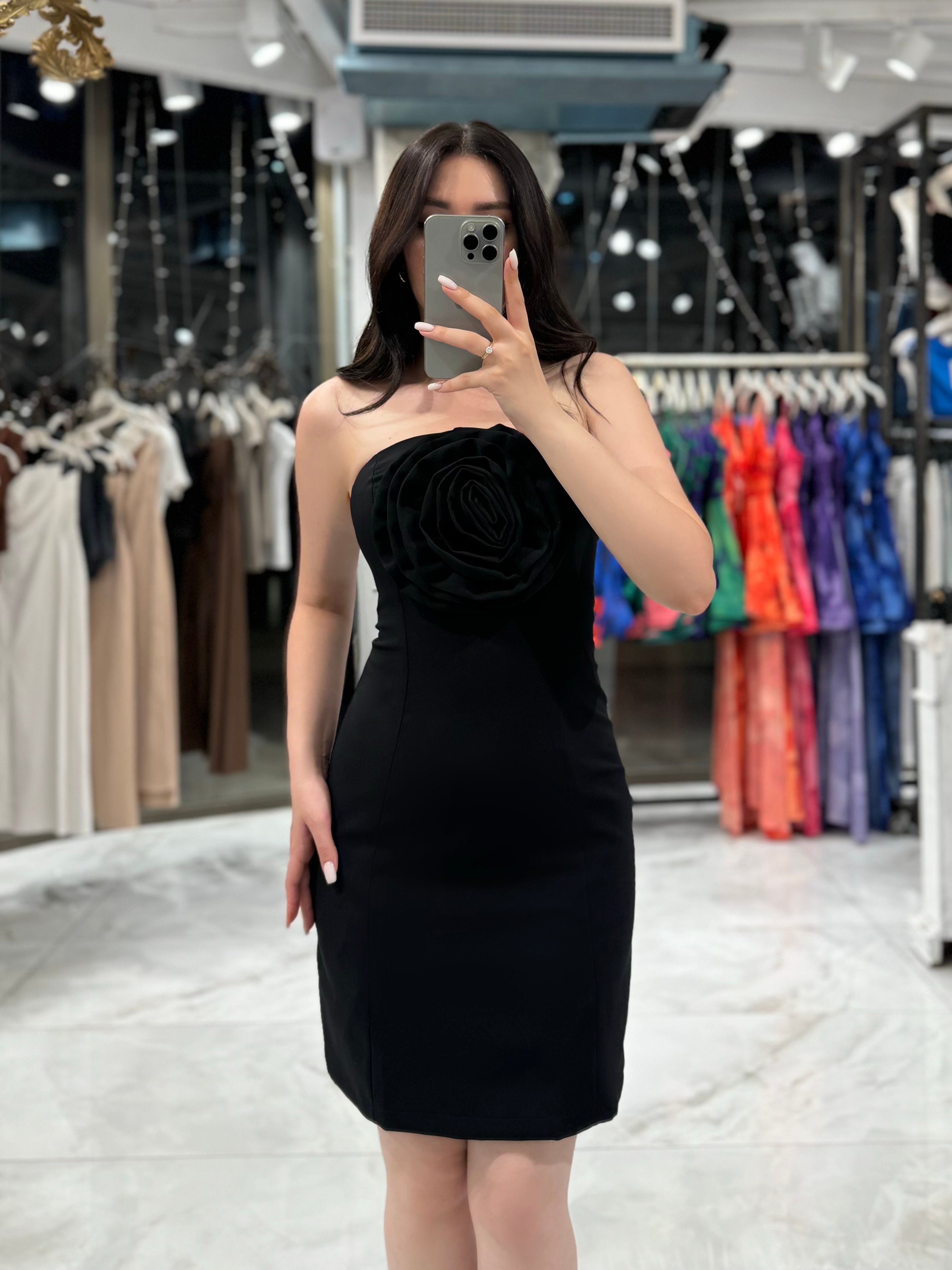 Malika Straplez Gül Detay Mini Elbise Siyah
