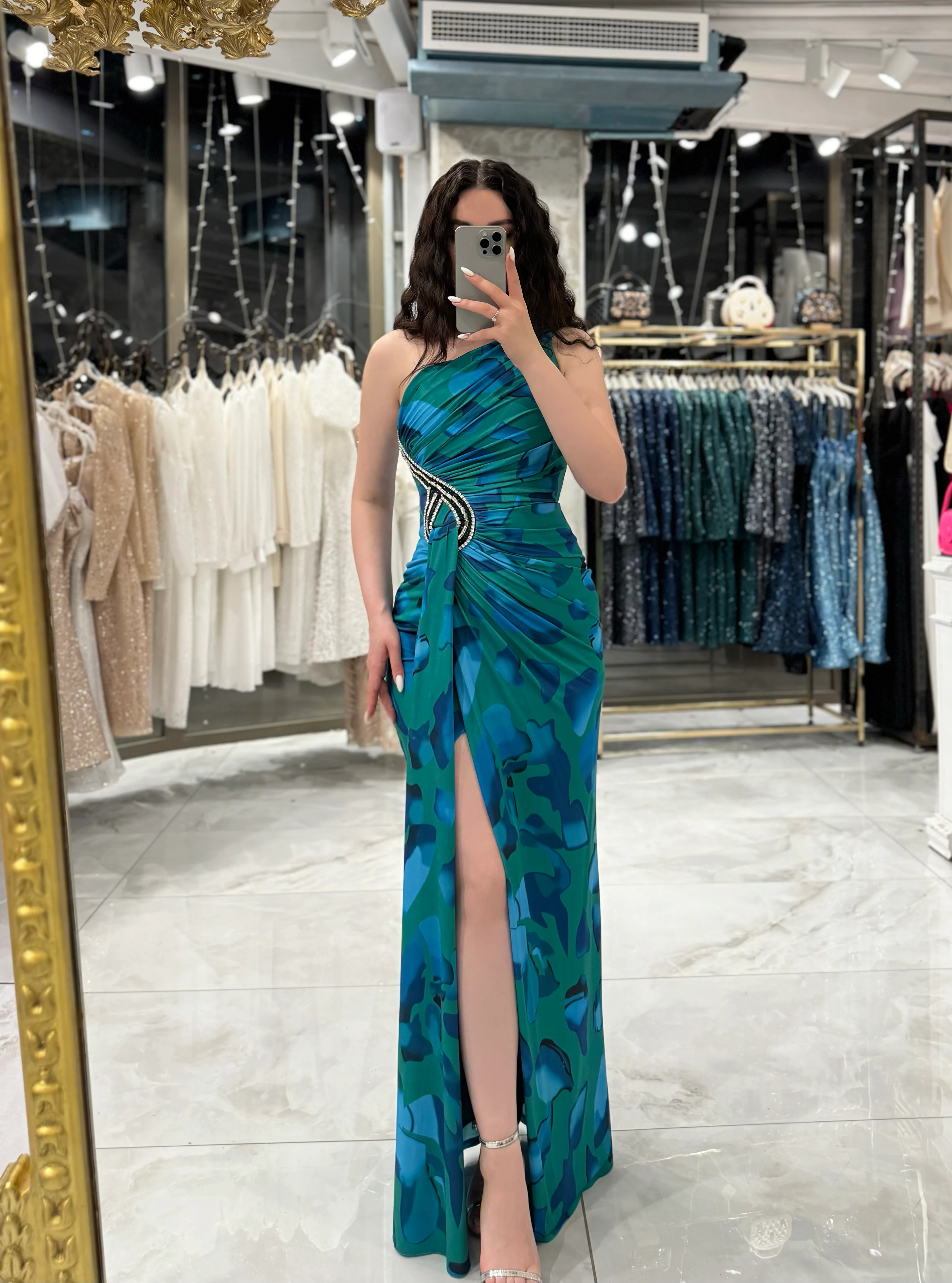 Edna Önü Taş Detaylı Büzgülü Arkası Fermuarlı Astarlı Elbise Yeşil