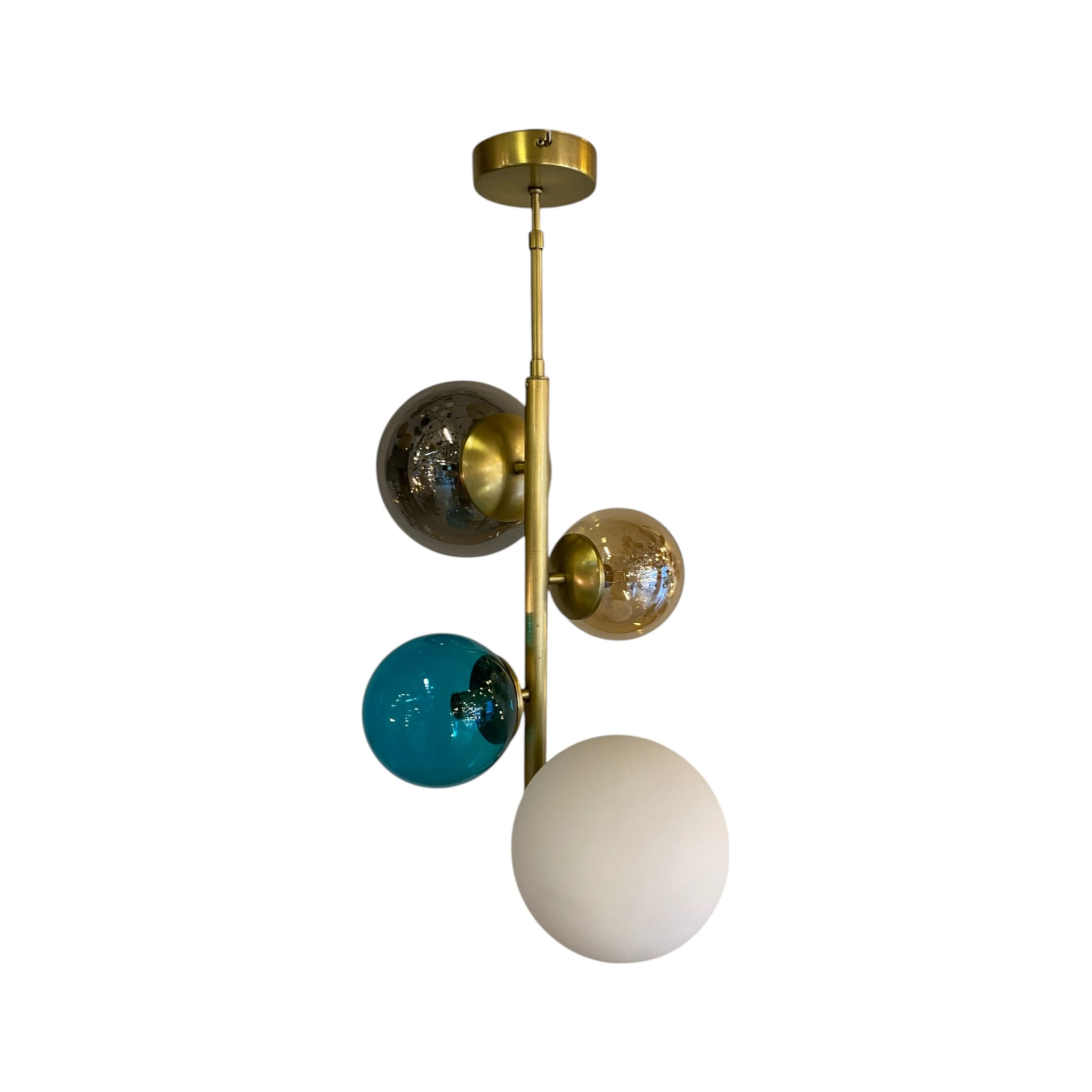 Pirinç Eskitme Renkli Cam Küreli Sarkıt Avize