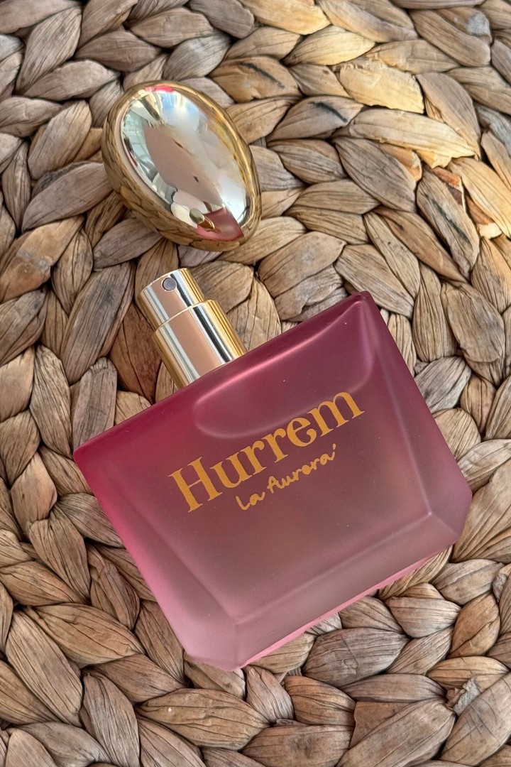 Arman Si Kalici Kadin Parfüm Yüksek Esans Ve Yayılım Saç Parfümü Afrodizyak Etkili Hürrem 100ml