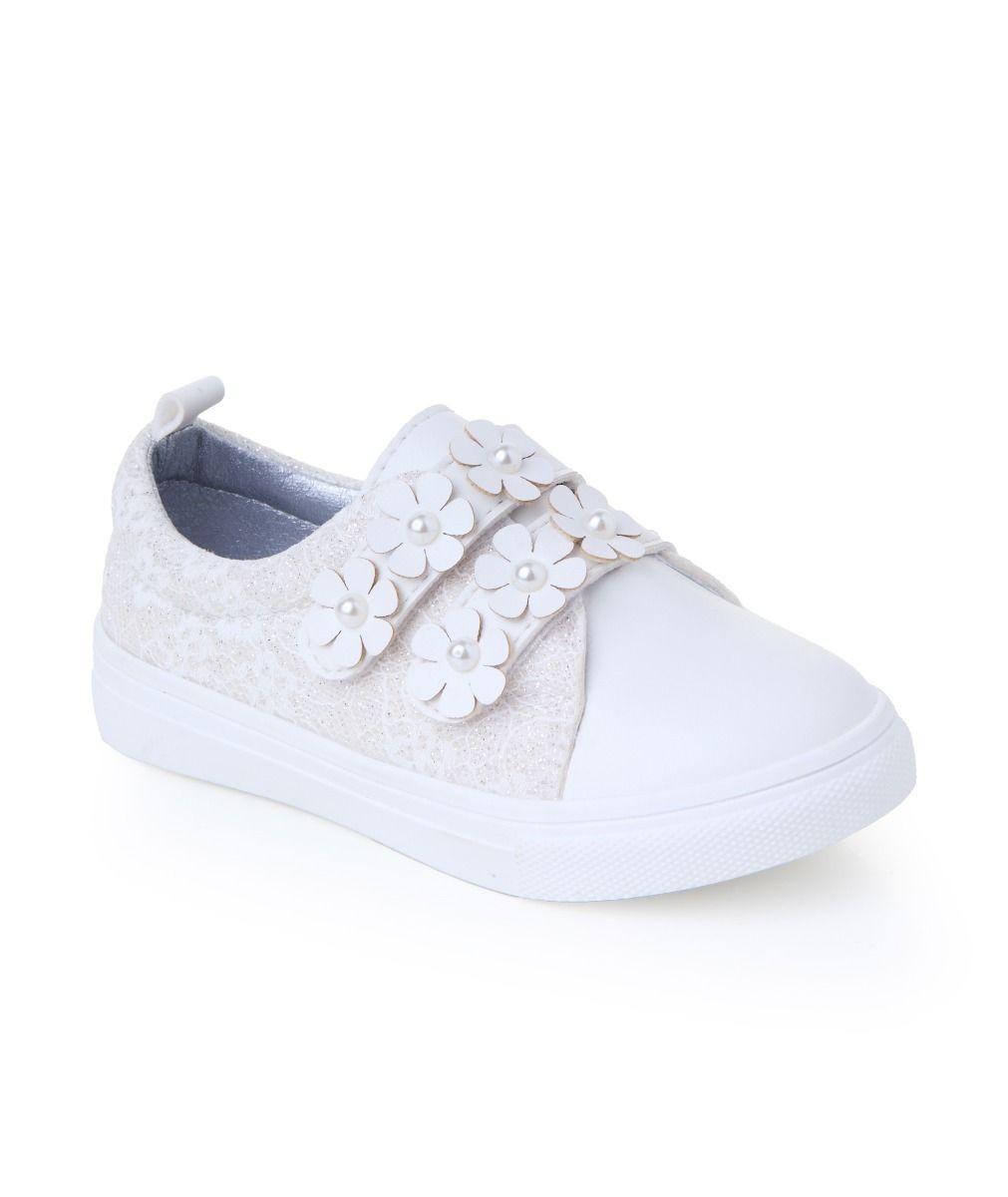 Mädchen Cremefarbene Sneakers mit Perlenblumen und Klettverschluss - FINLEY