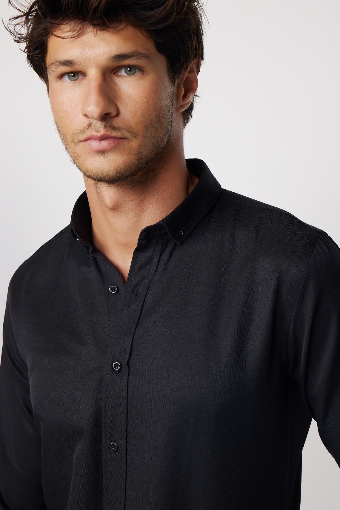 Titel: Herren Slim Fit Baumwollhemd mit Button-Down-Kragen - GABARDIN - Schwarz