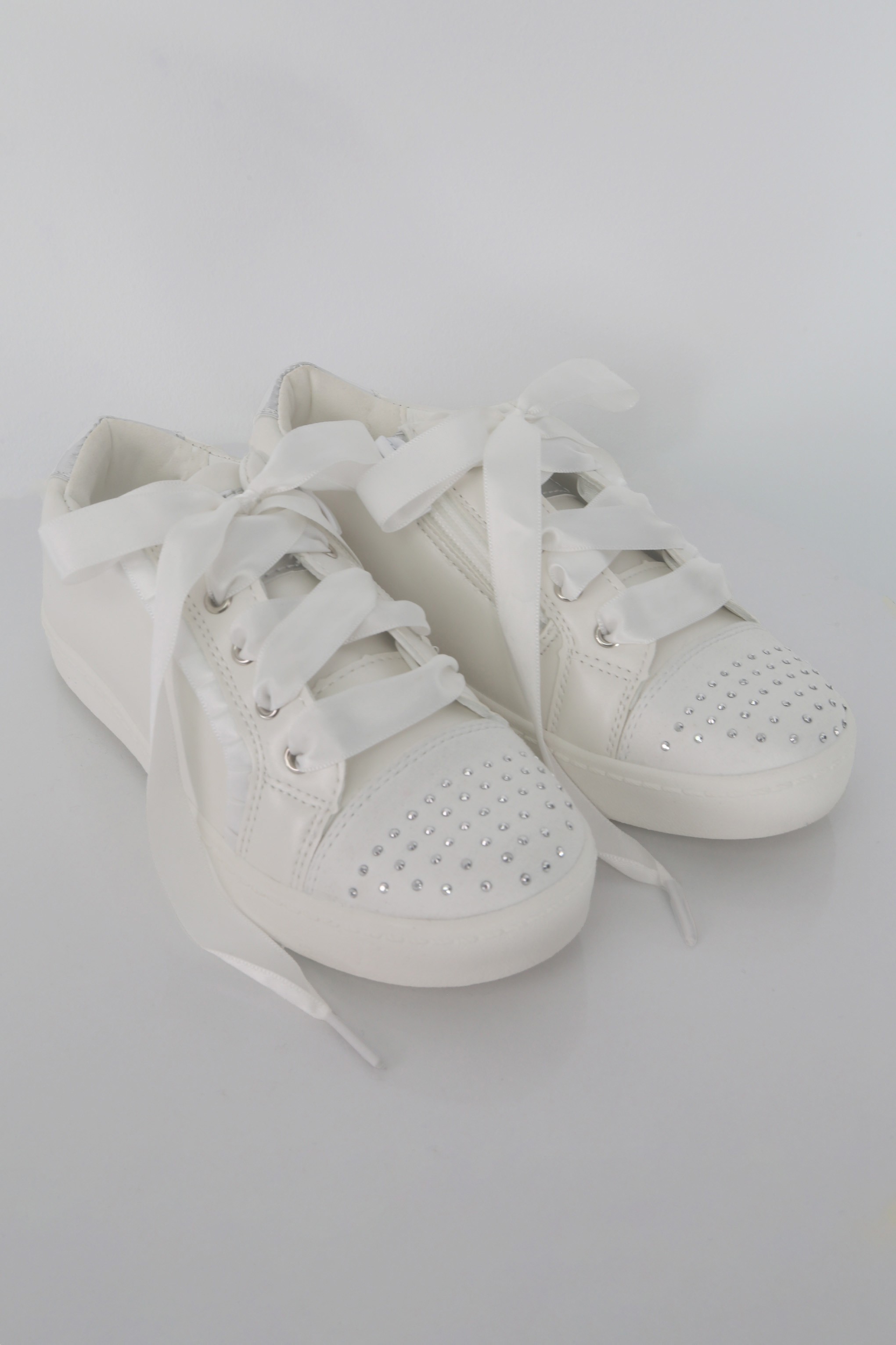 Girls White Sneakers with Rhinestones – CERRI