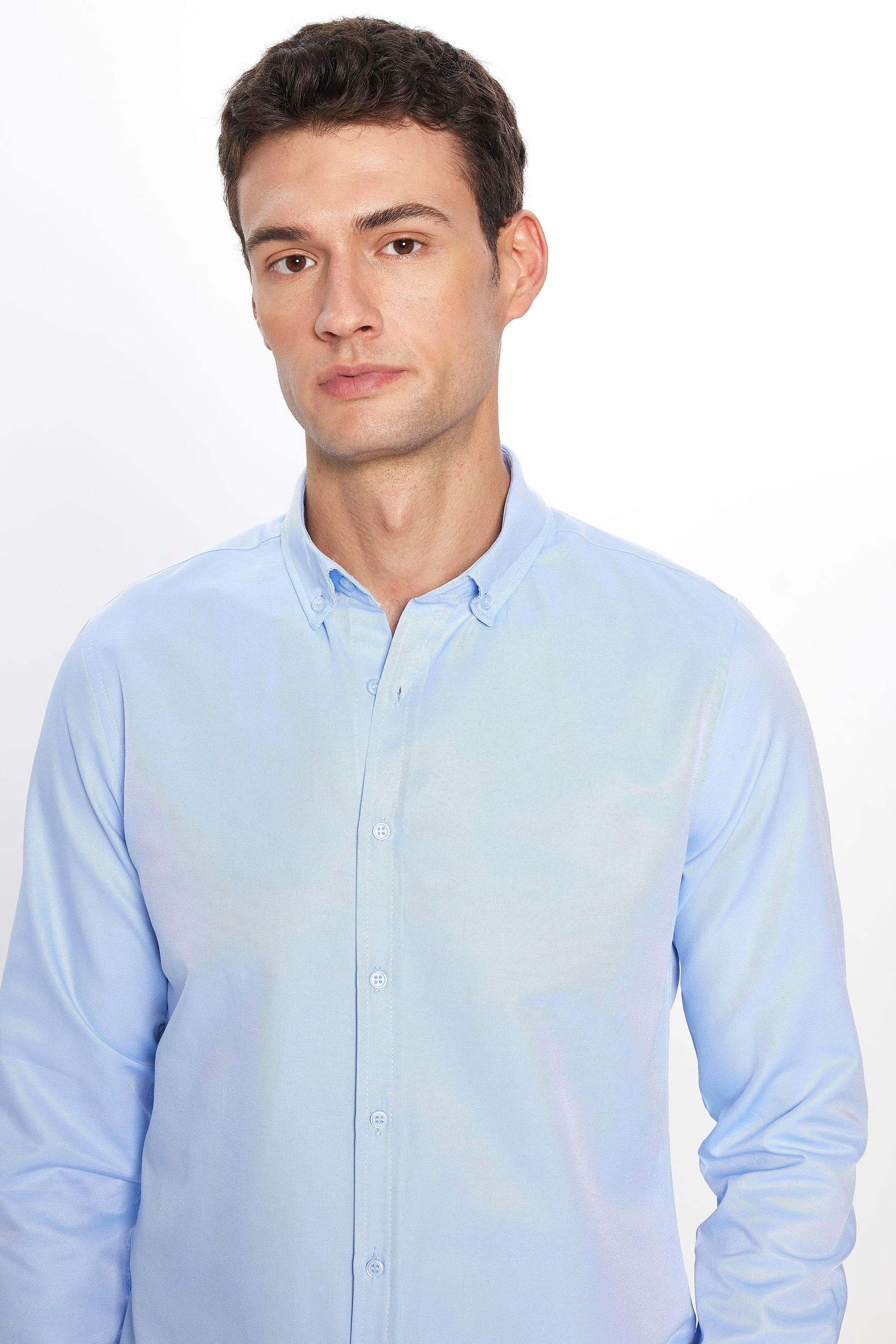 Titel: Herren Slim Fit Baumwollhemd mit Button-Down-Kragen - GABARDIN - Hellblau