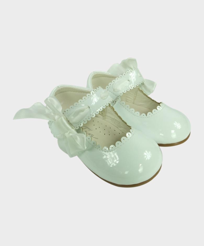 Mädchen Mary-Jane-Schuhe mit patentierter flacher Schnalle und Wellenkante