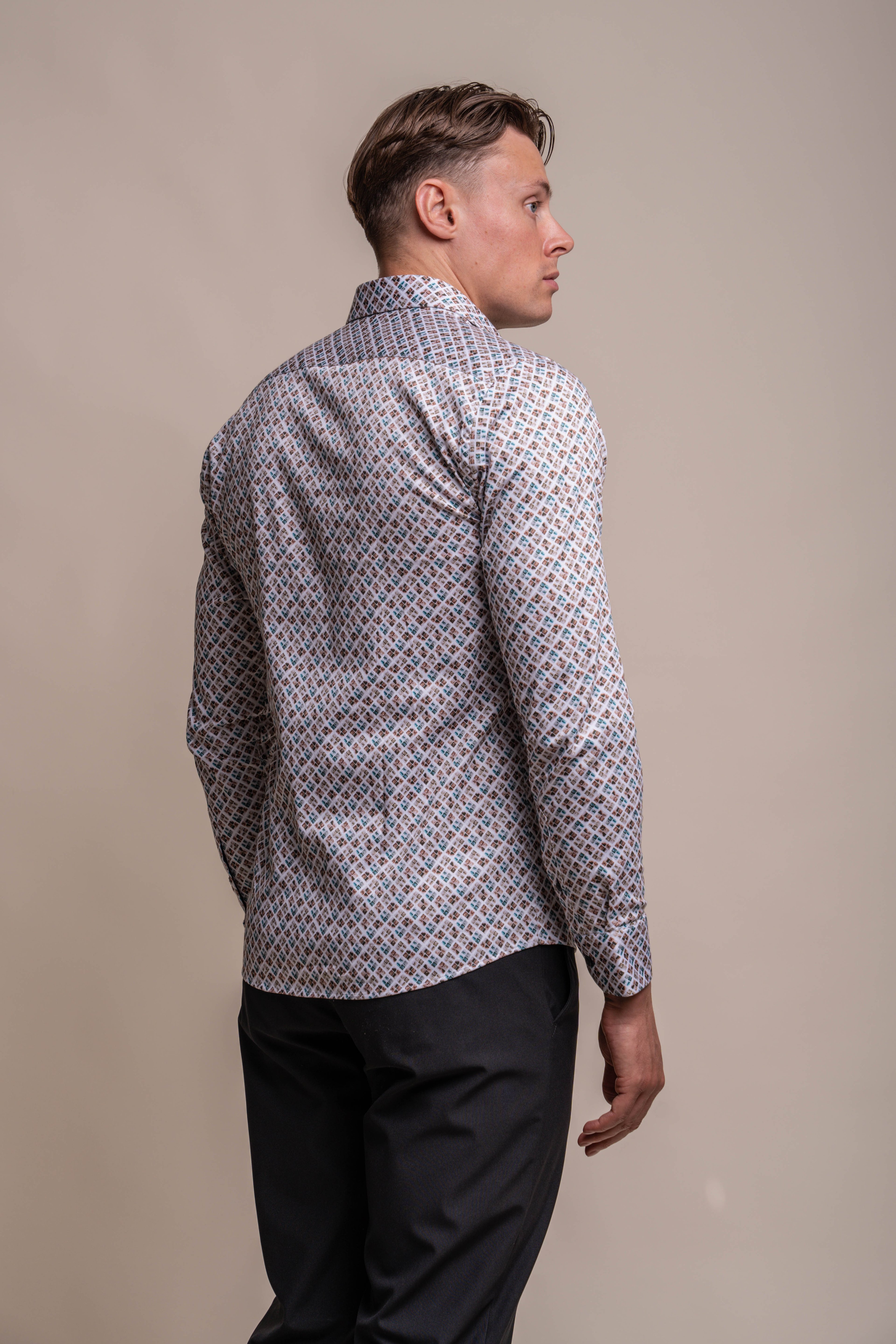 Men's Slim Fit Long Sleeve Cotton Square Print Shirt