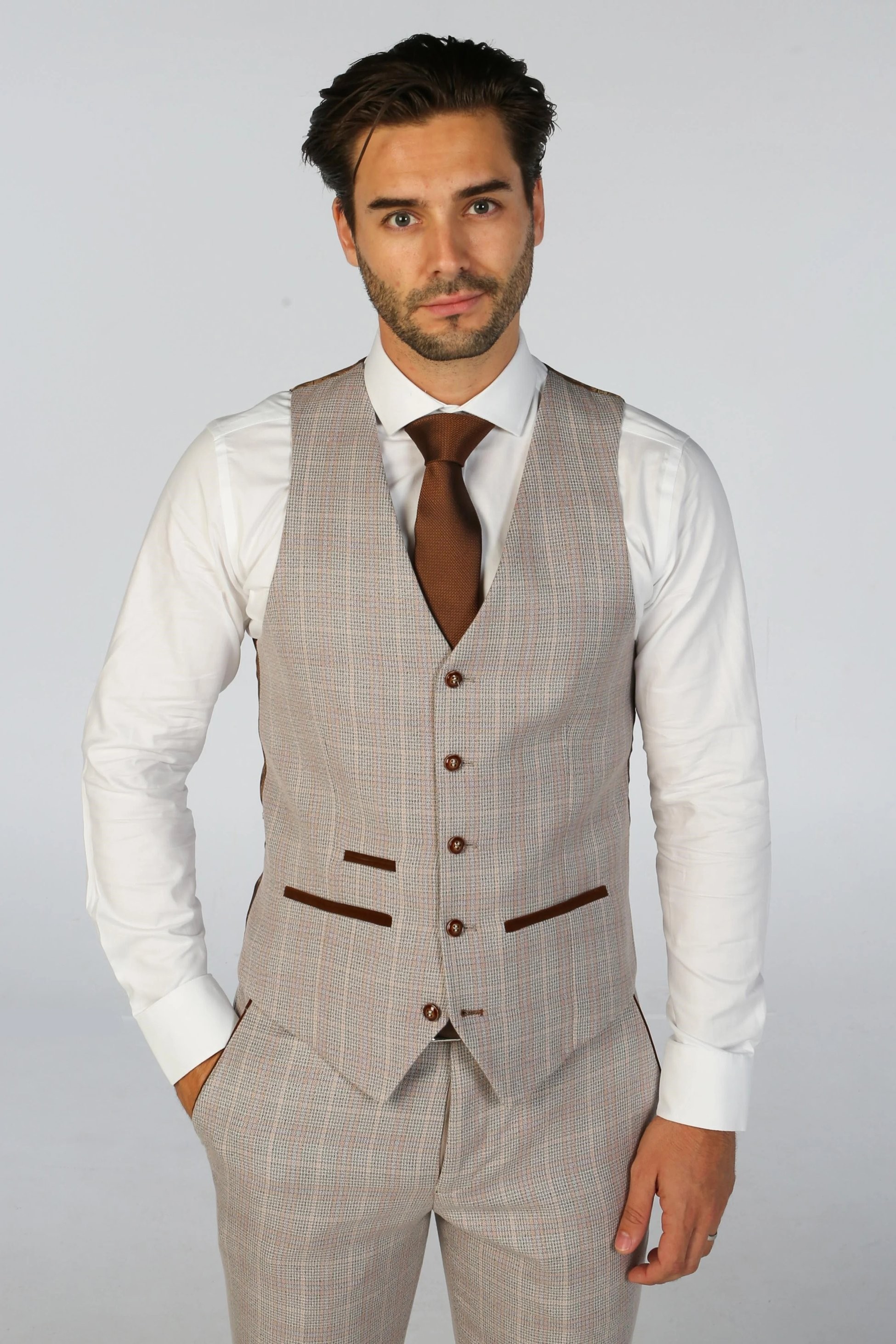 Herren Tailored Fit Karo-Weste – LEO