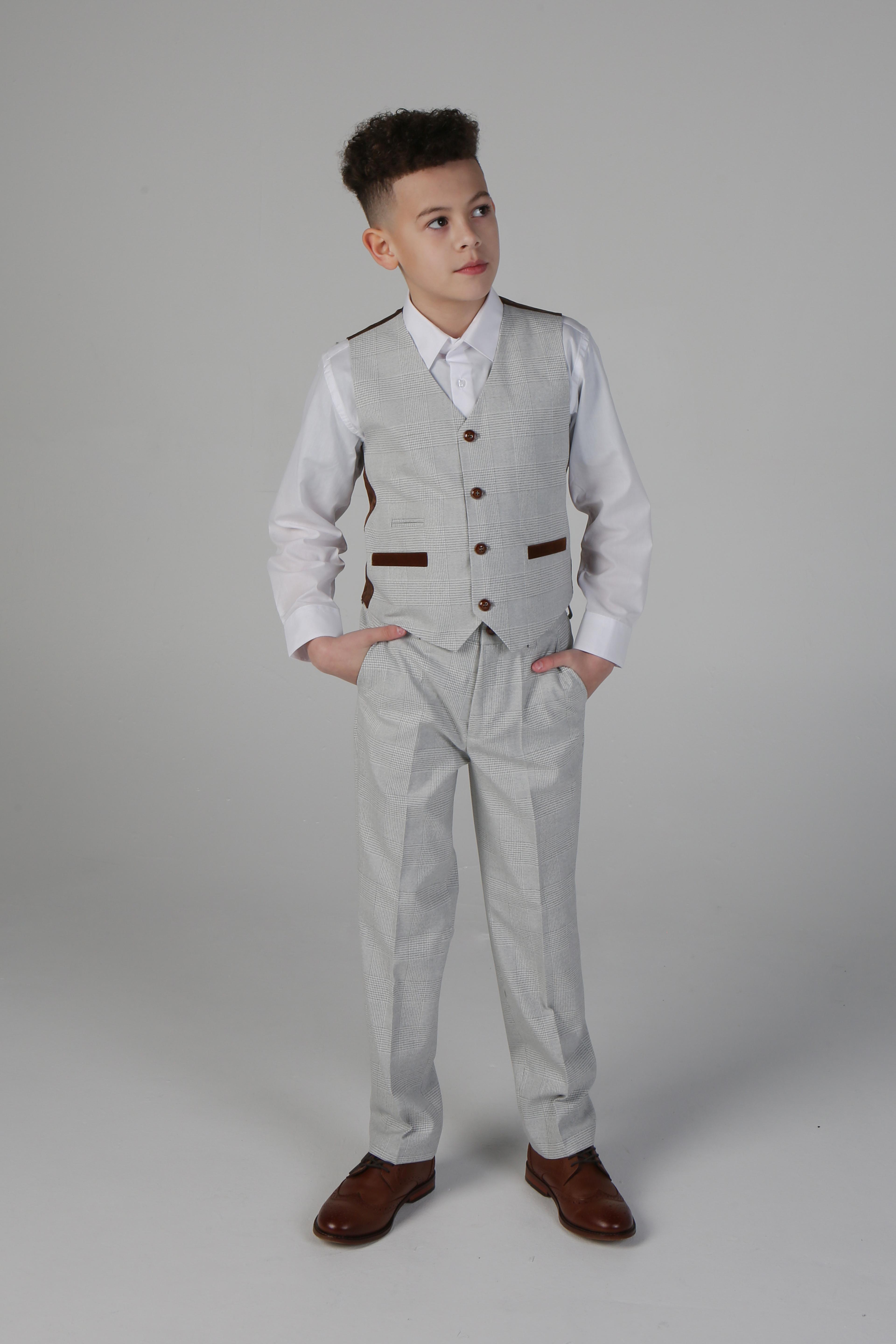 Karierter Anzug für Jungen mit maßgeschneiderter Passform