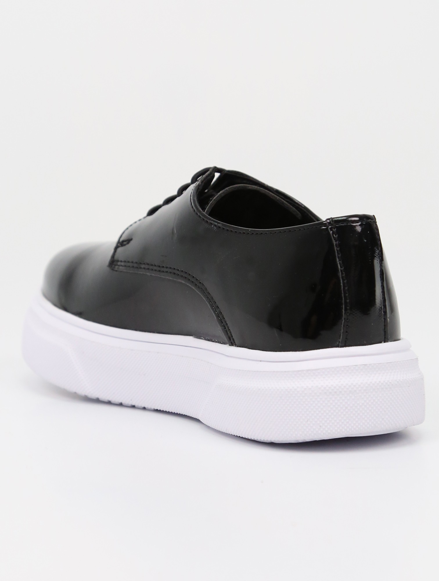 SIRRI Schwarze Slip-On Lackschuhe für Jungen, Sneaker im Gibson-Design für formelle und Freizeitkleidung - Schwarz