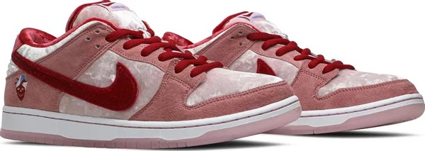 Strange Love X Dunk Low SB Valentines Day