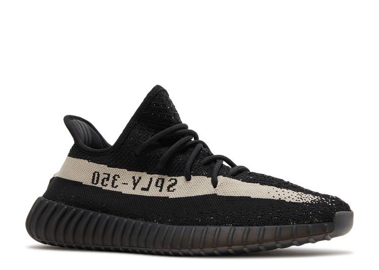 Yeezy Boost 350 V 2 Oreo