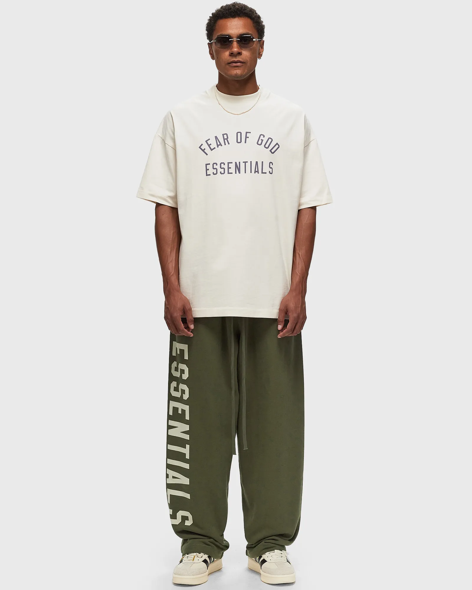Fear of God Essentials Fleece Relaxed Sweatpant 'Military'