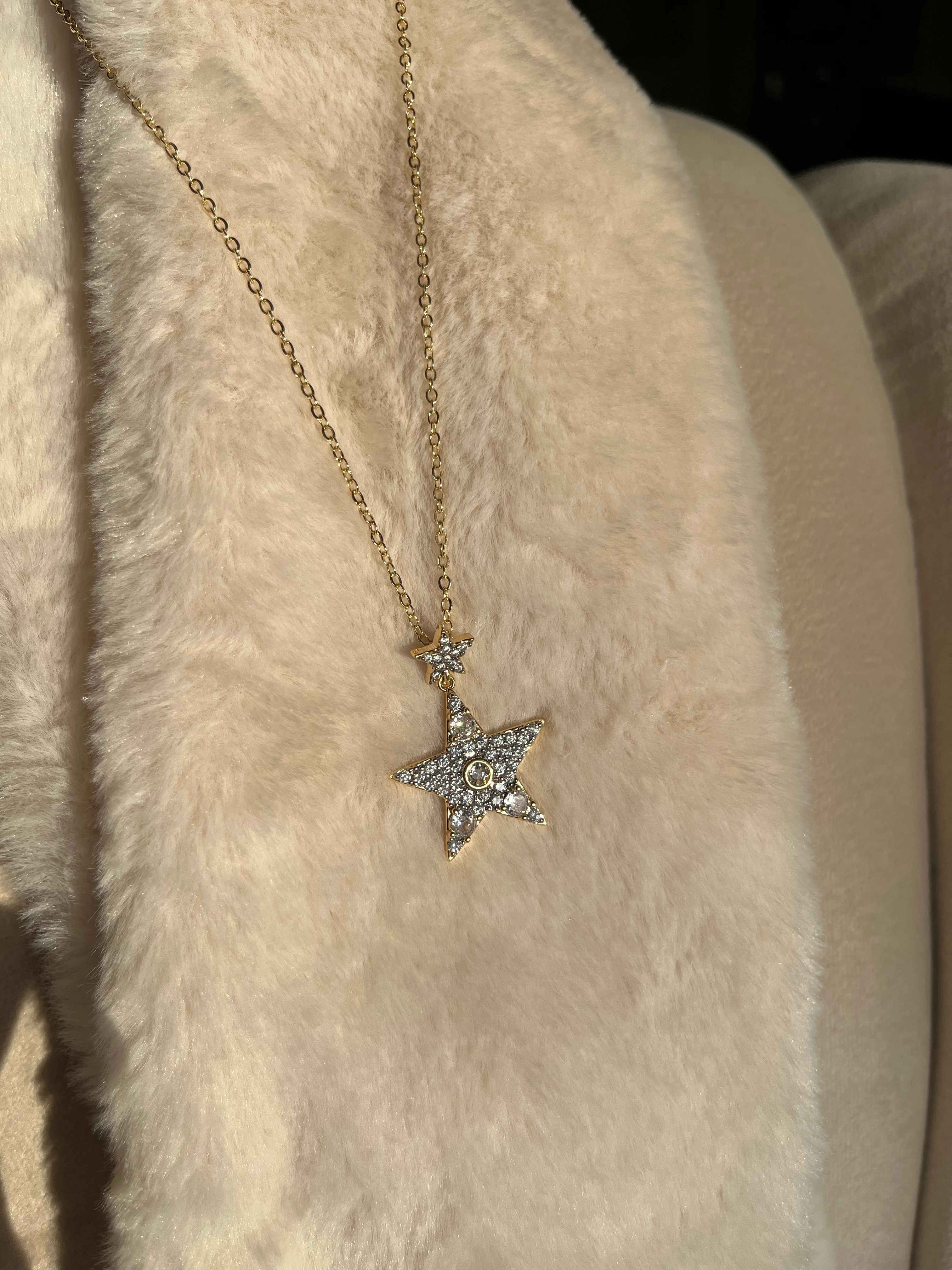 Çift Yıldız Kolye