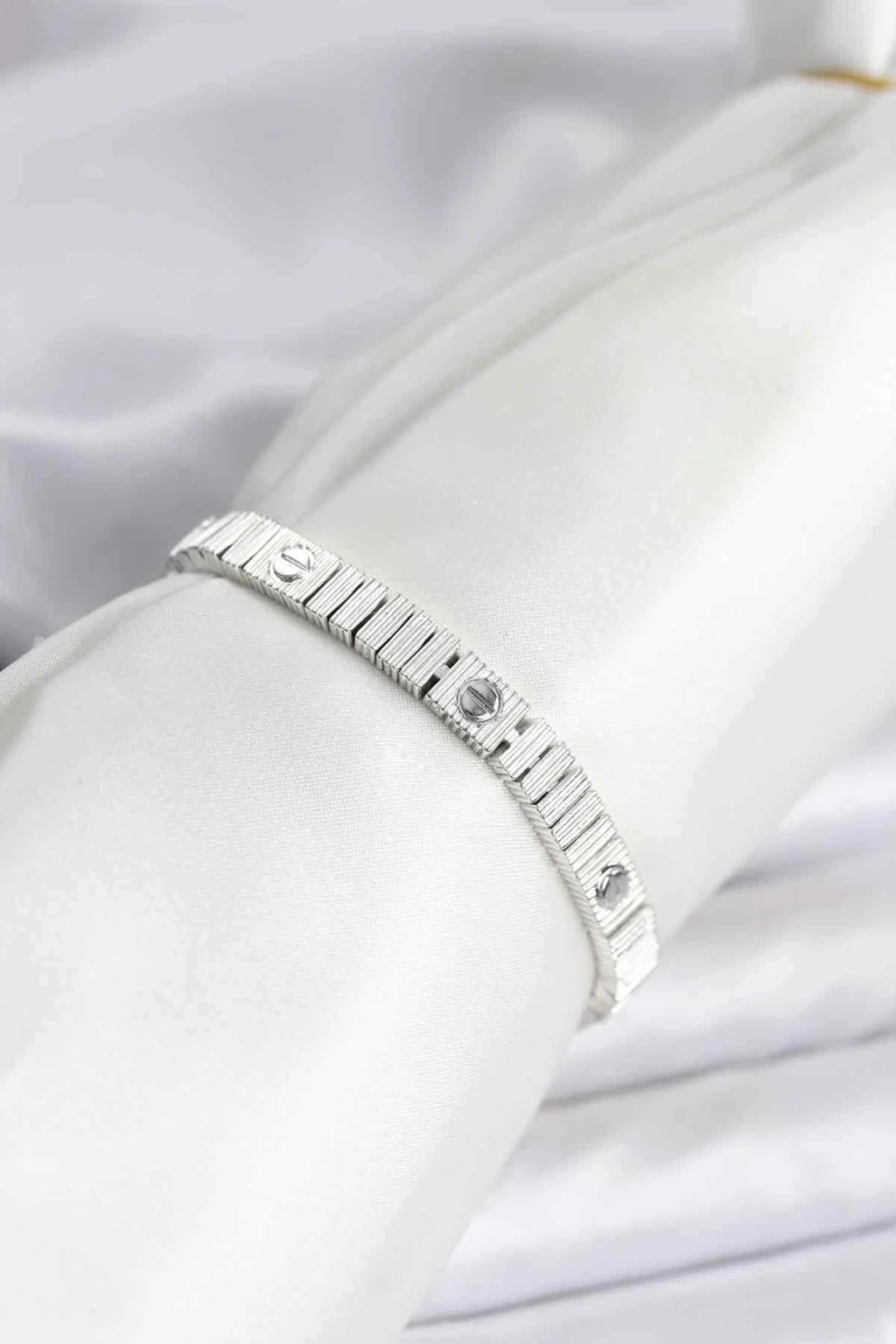 Yeni Model Cartier Love Bileklik 