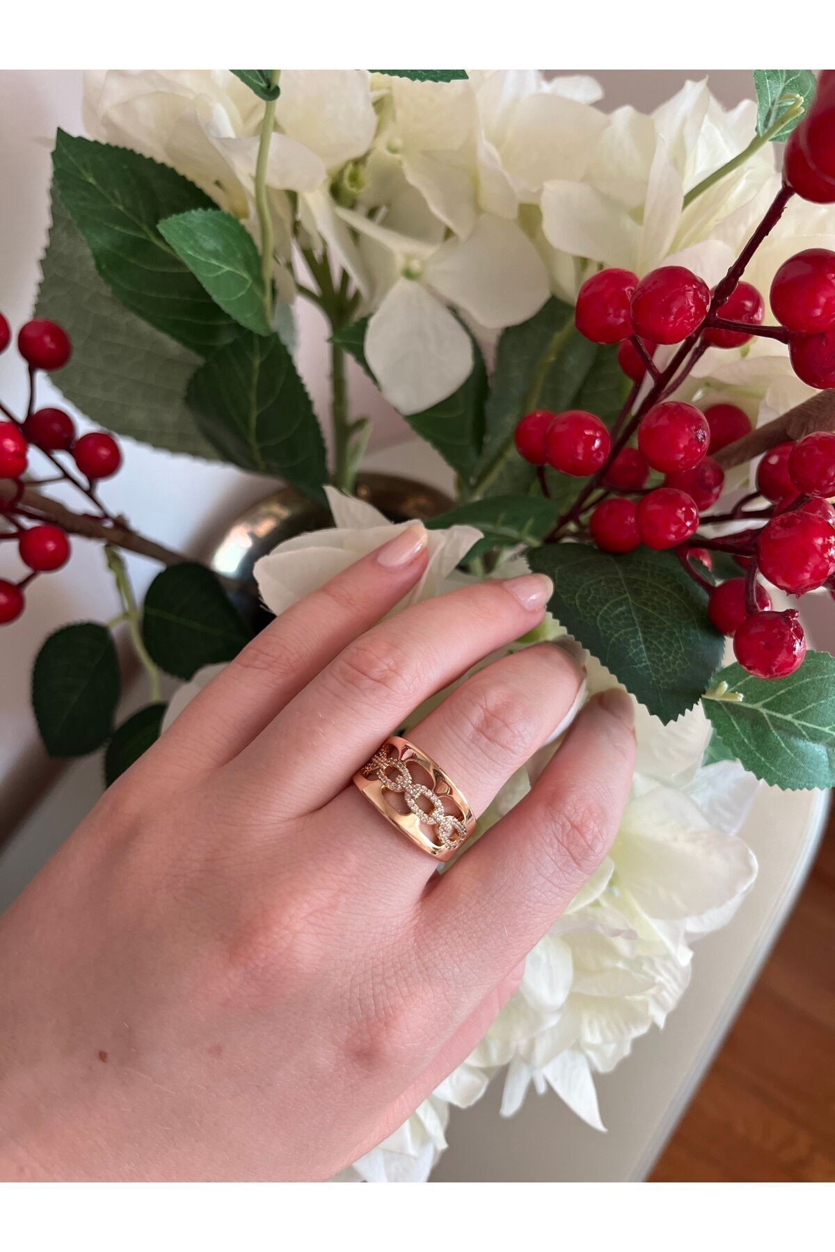 Rose Gold Taşlı Yüzük