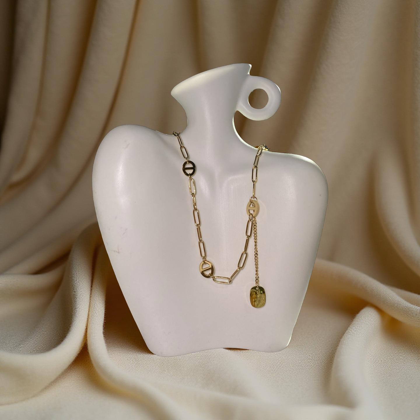 Çelik Yazı Detay Kolye