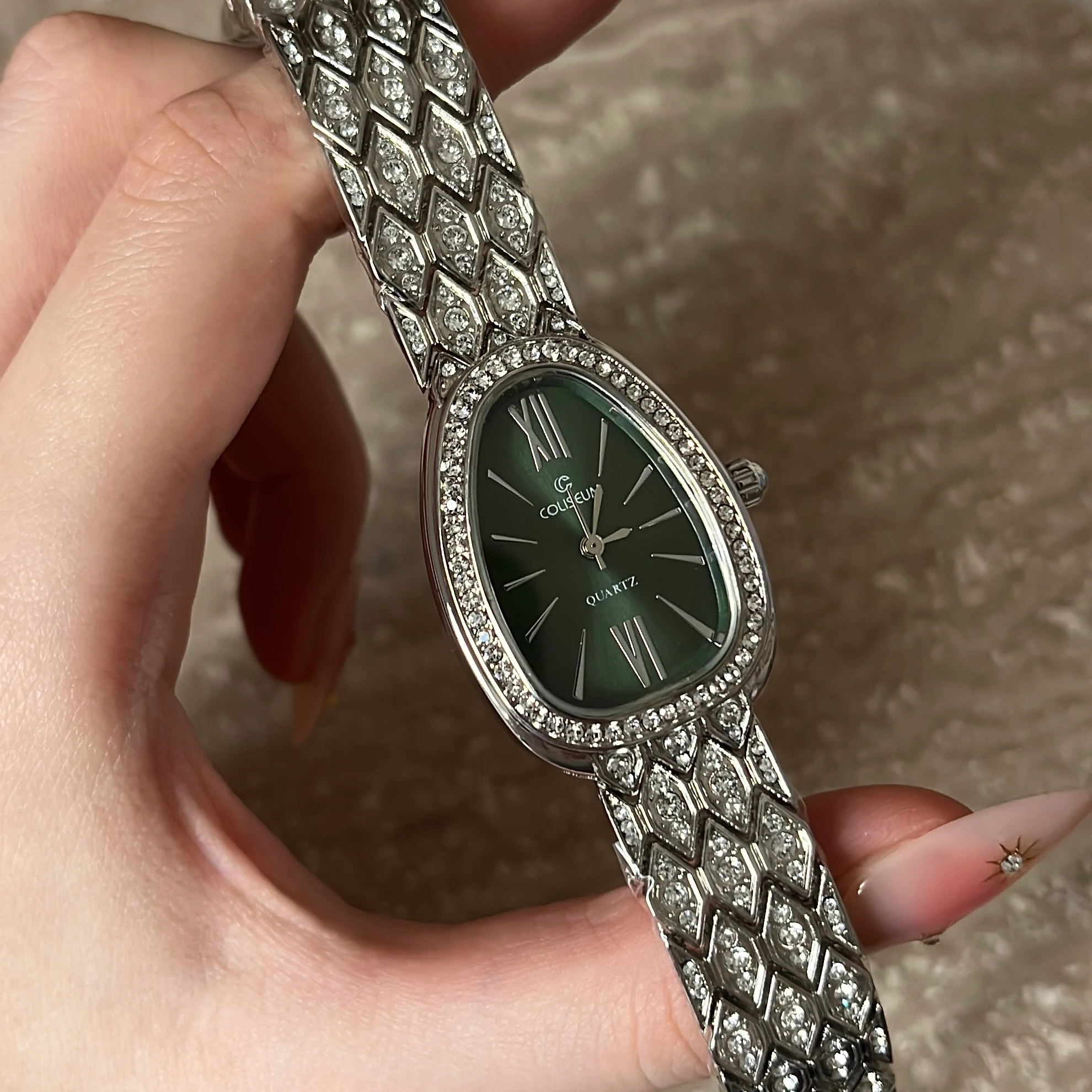 Bvl Zümrüt Kadran Yılan Saat Silver