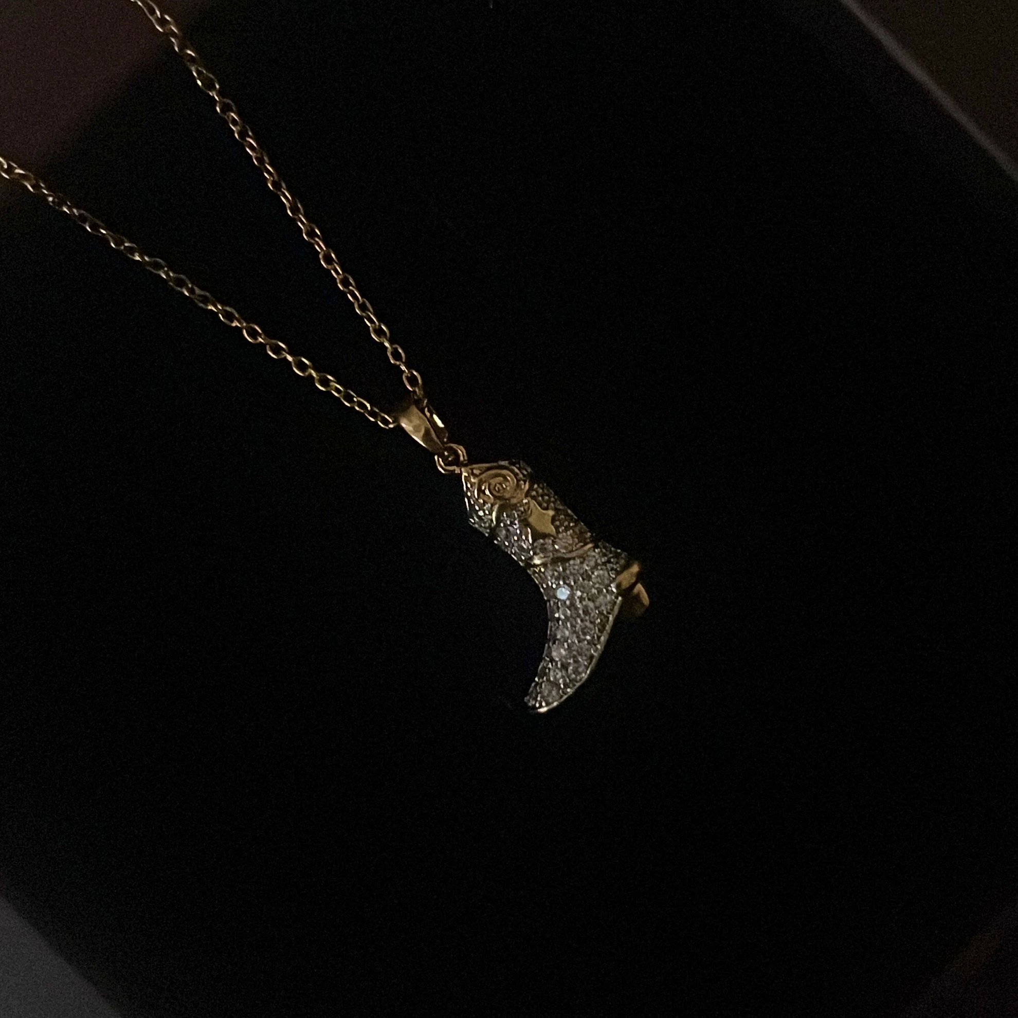 Çelik | Kovboy Taş Detay Kolye