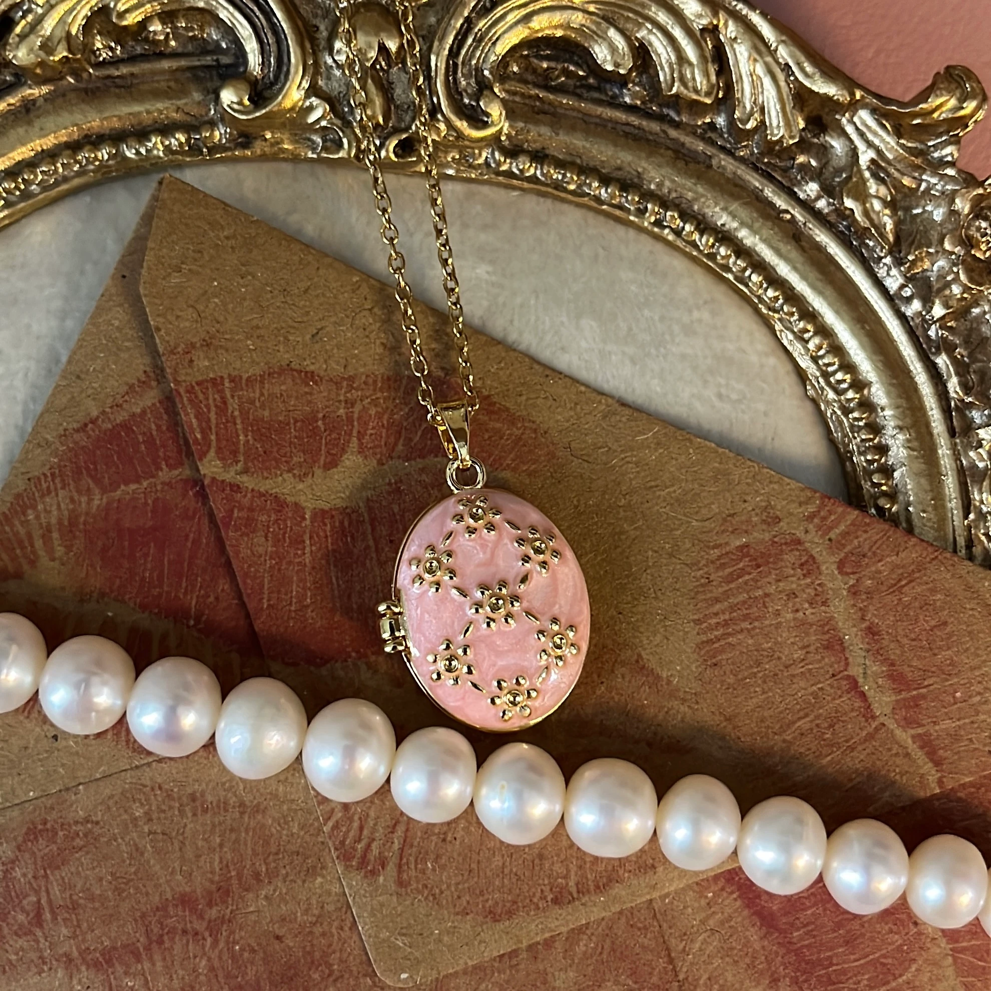 Vintage Kapaklı Locket Kolye