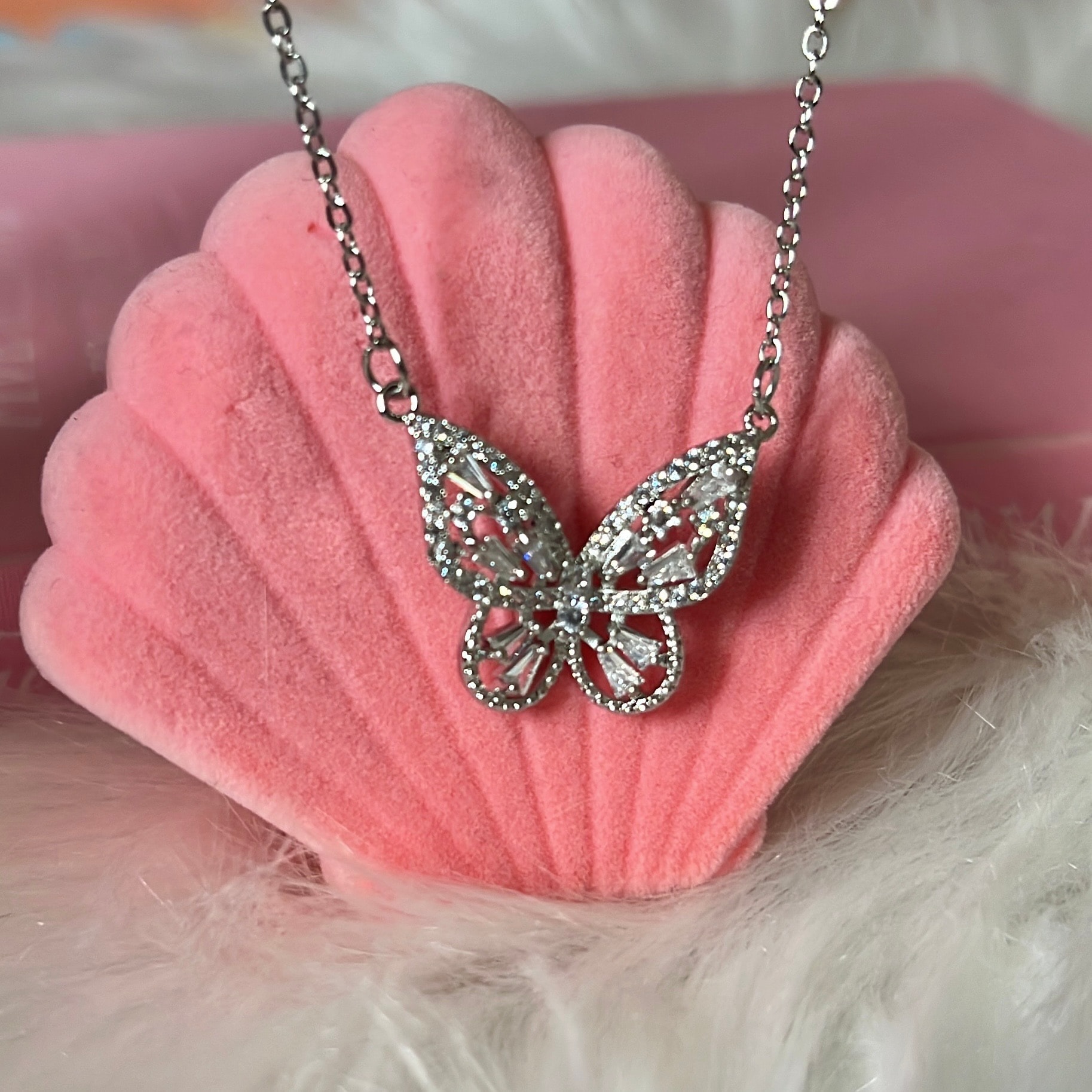 Çelik | Zarif Kelebek Kolye