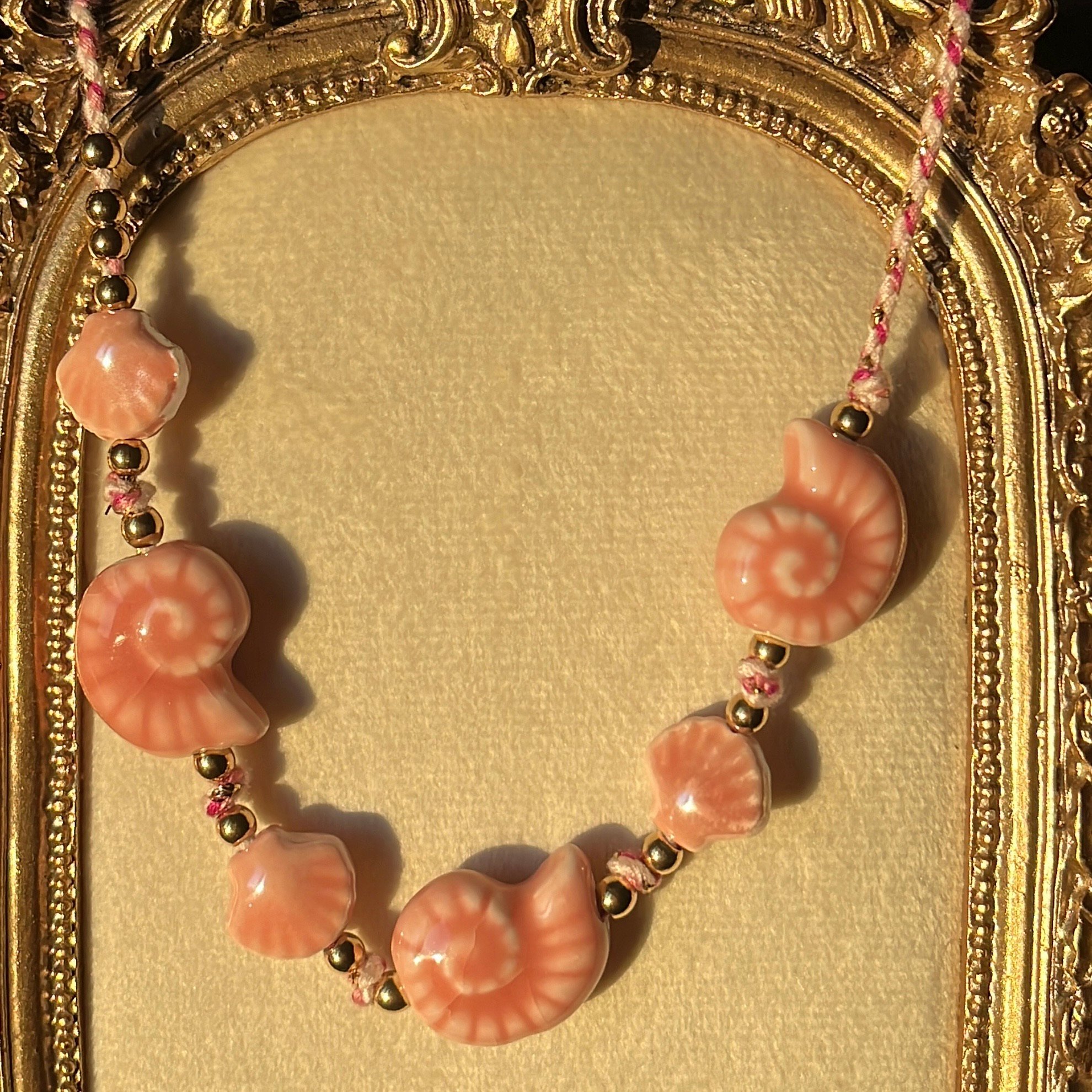 Pembe İstiridye Choker/Kolye