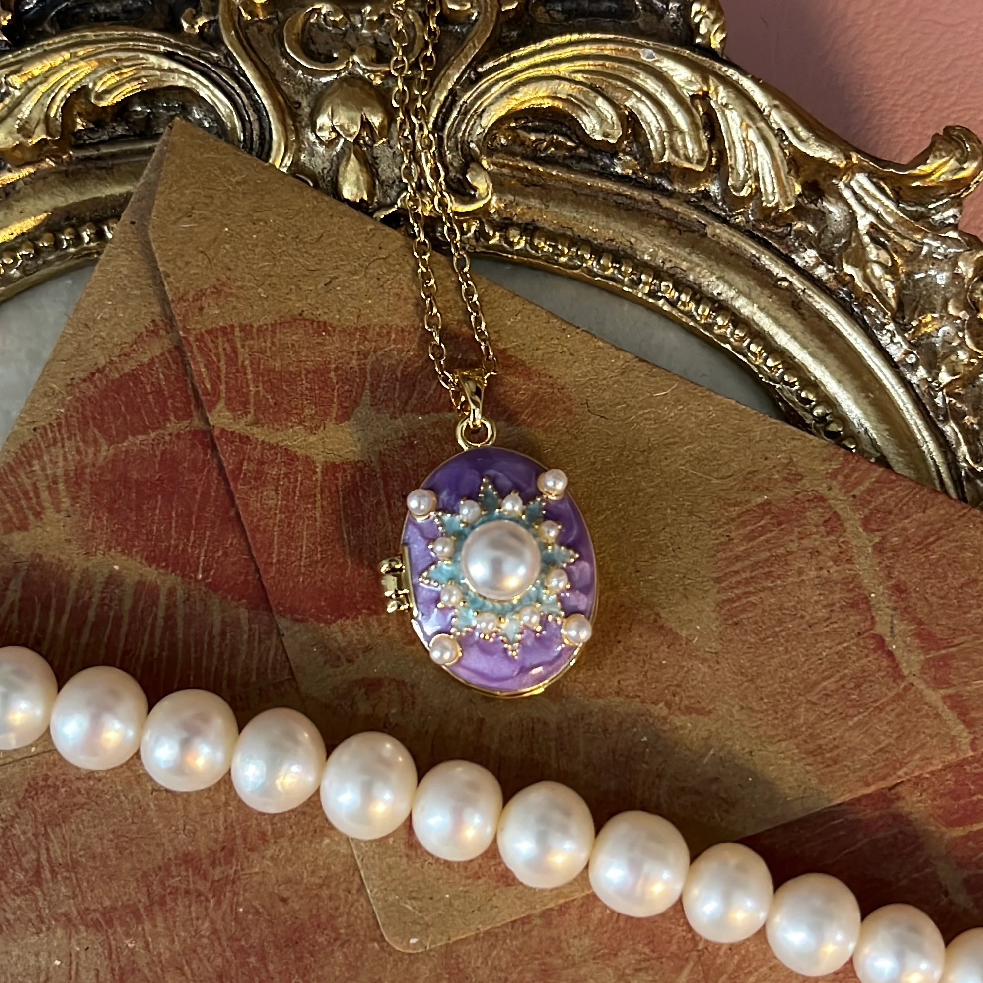 Vintage Kapaklı Locket Kolye