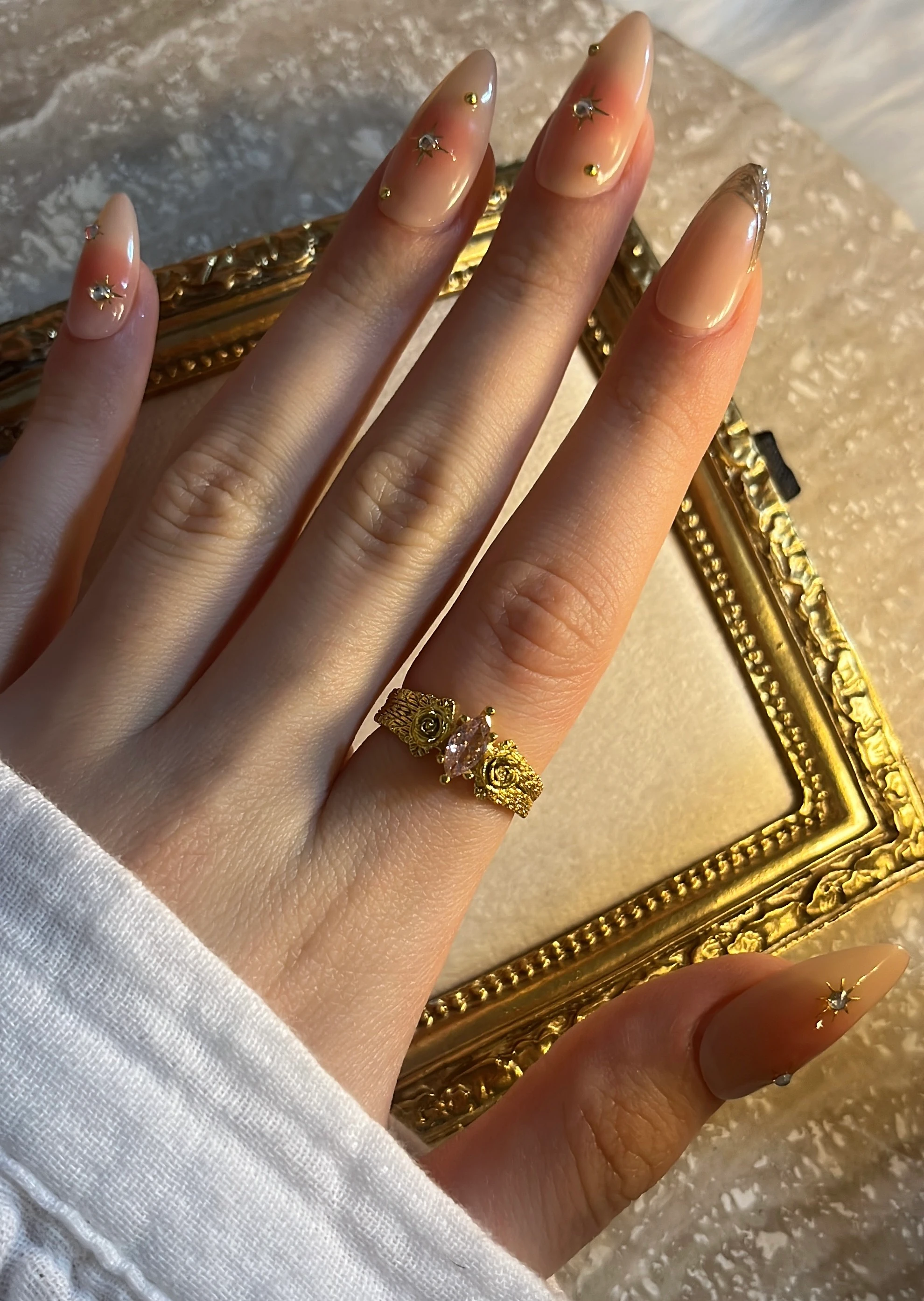 Vintage Divino Pembe Taş Yüzük