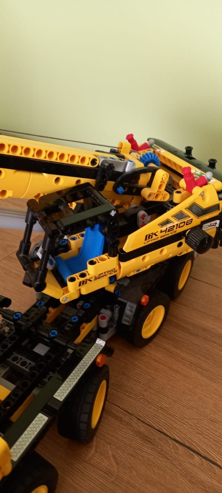 42108 LEGO® Mobile Crane İkinci el
