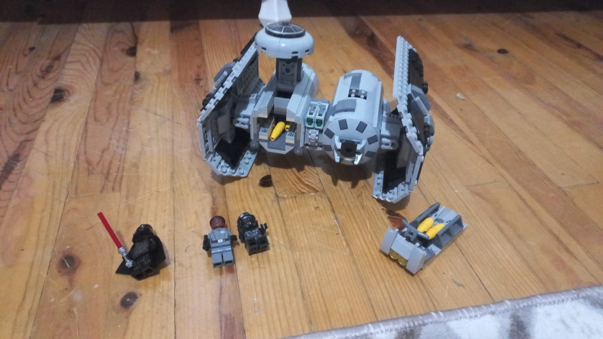 75347 LEGO® TIE Bomber İkinci el
