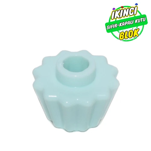 LEGO® Food Cupcake with Stud Açık Akuamarin Sıfır