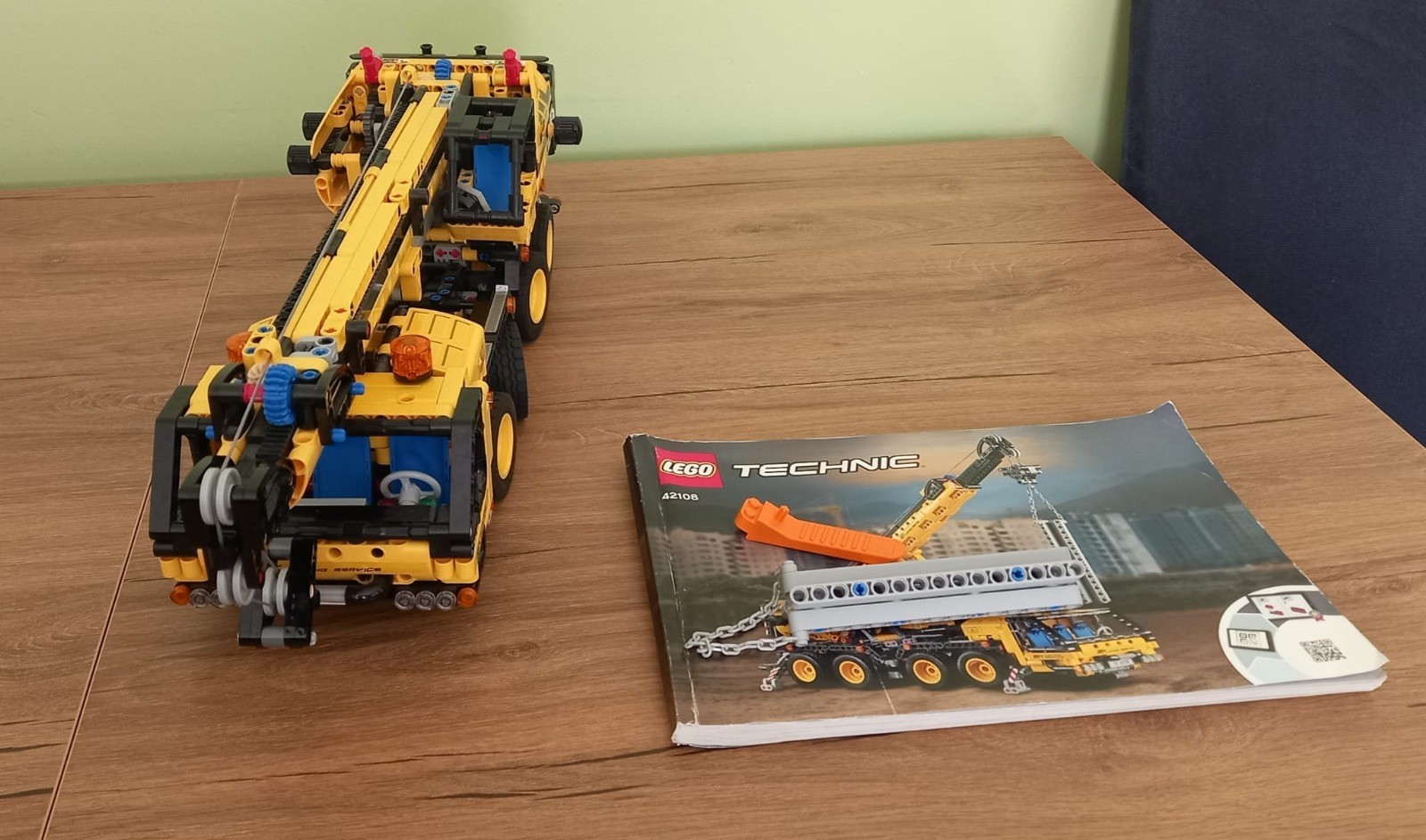 42108 LEGO® Mobile Crane İkinci el