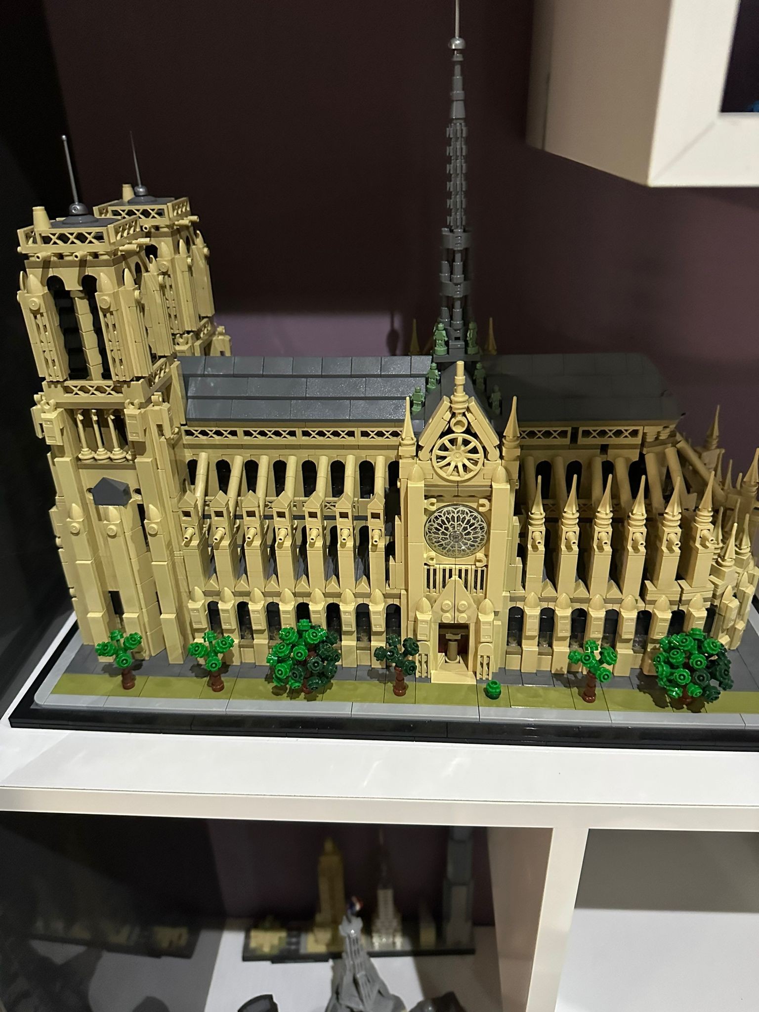 21061 LEGO® Notre-Dame de Paris İkinci el