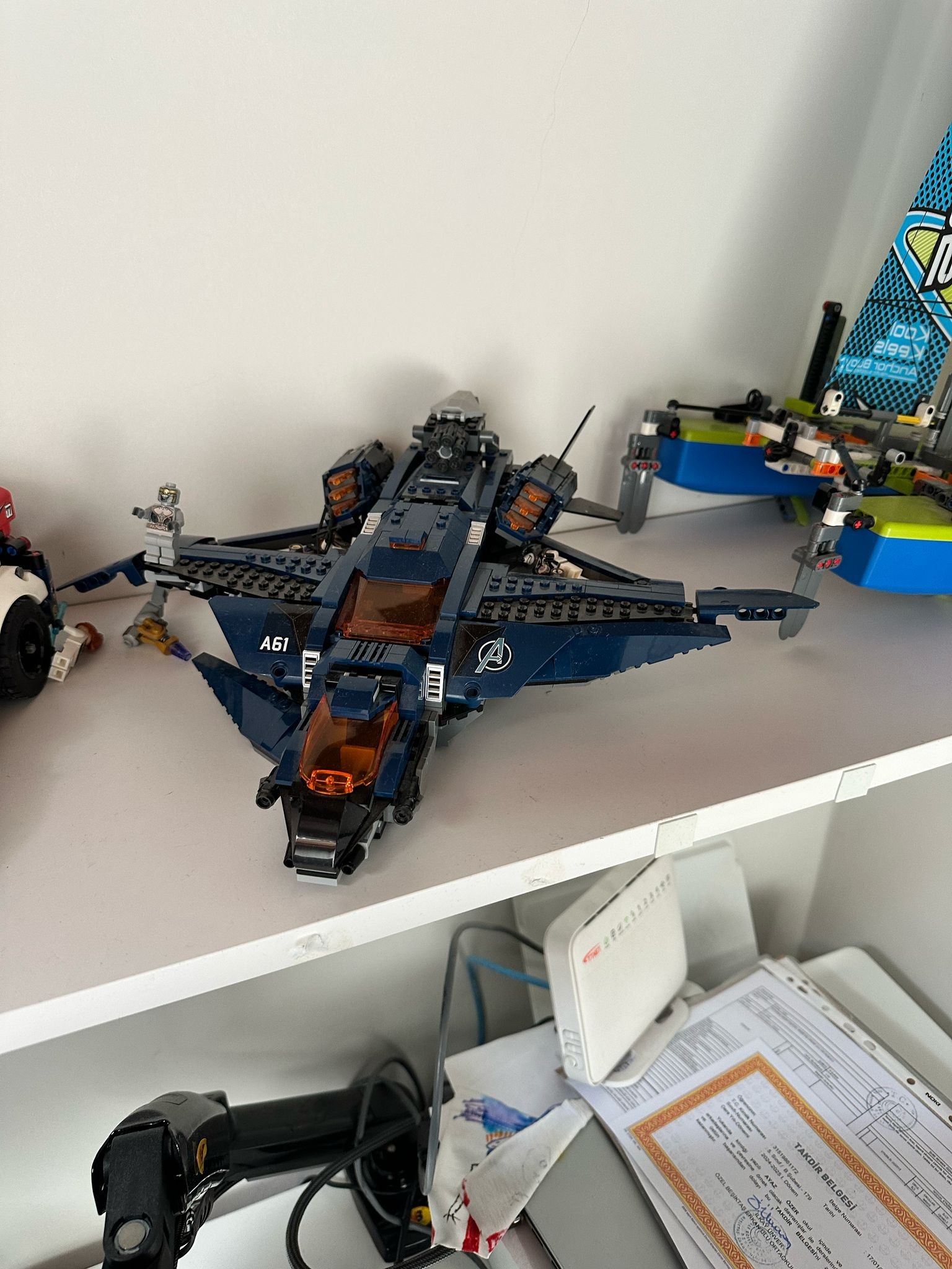 76126 LEGO Avengers Ultimate Quinjet İkinci el