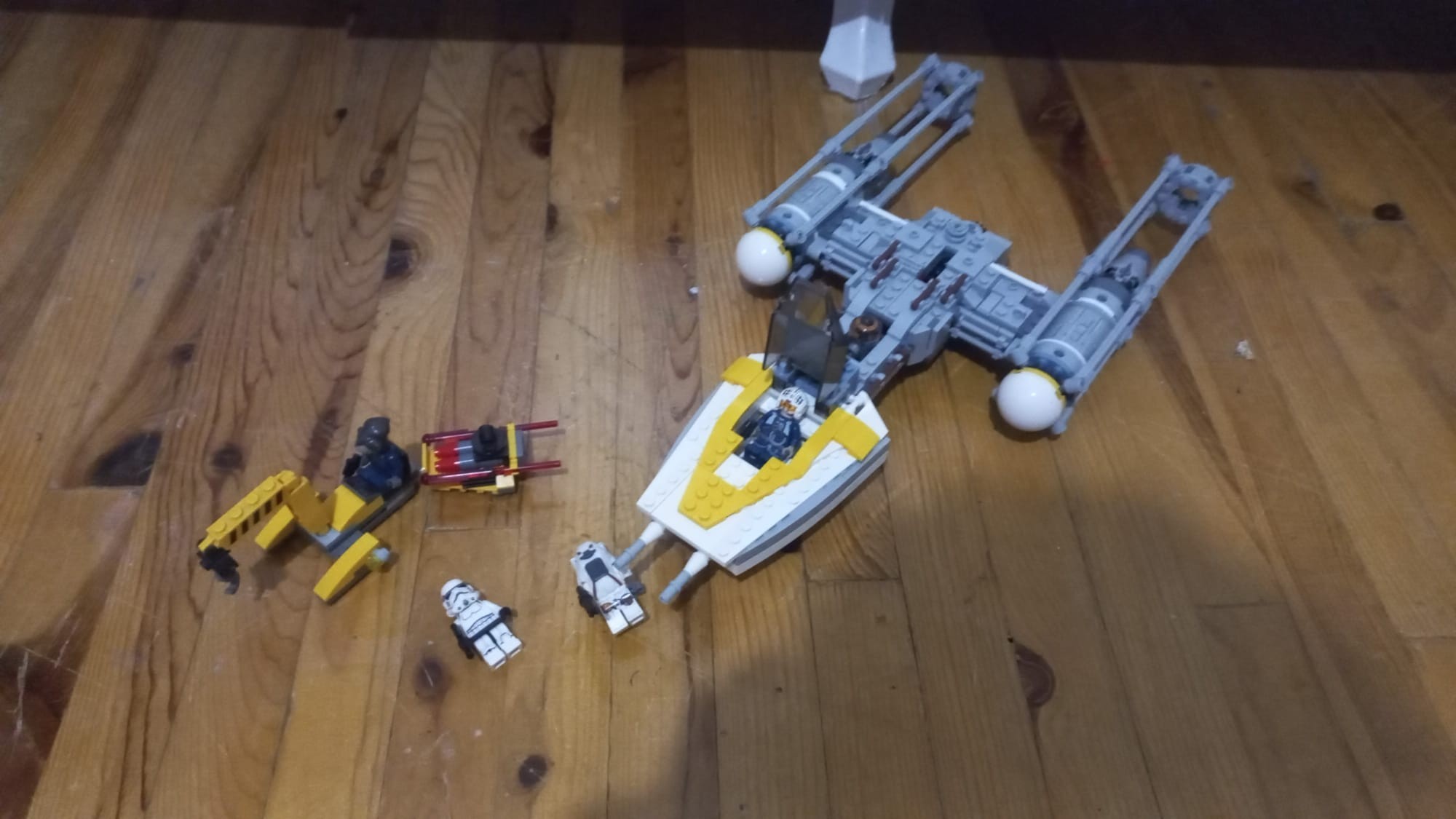 75172 LEGO® Y-Wing Starfighter İkinci el