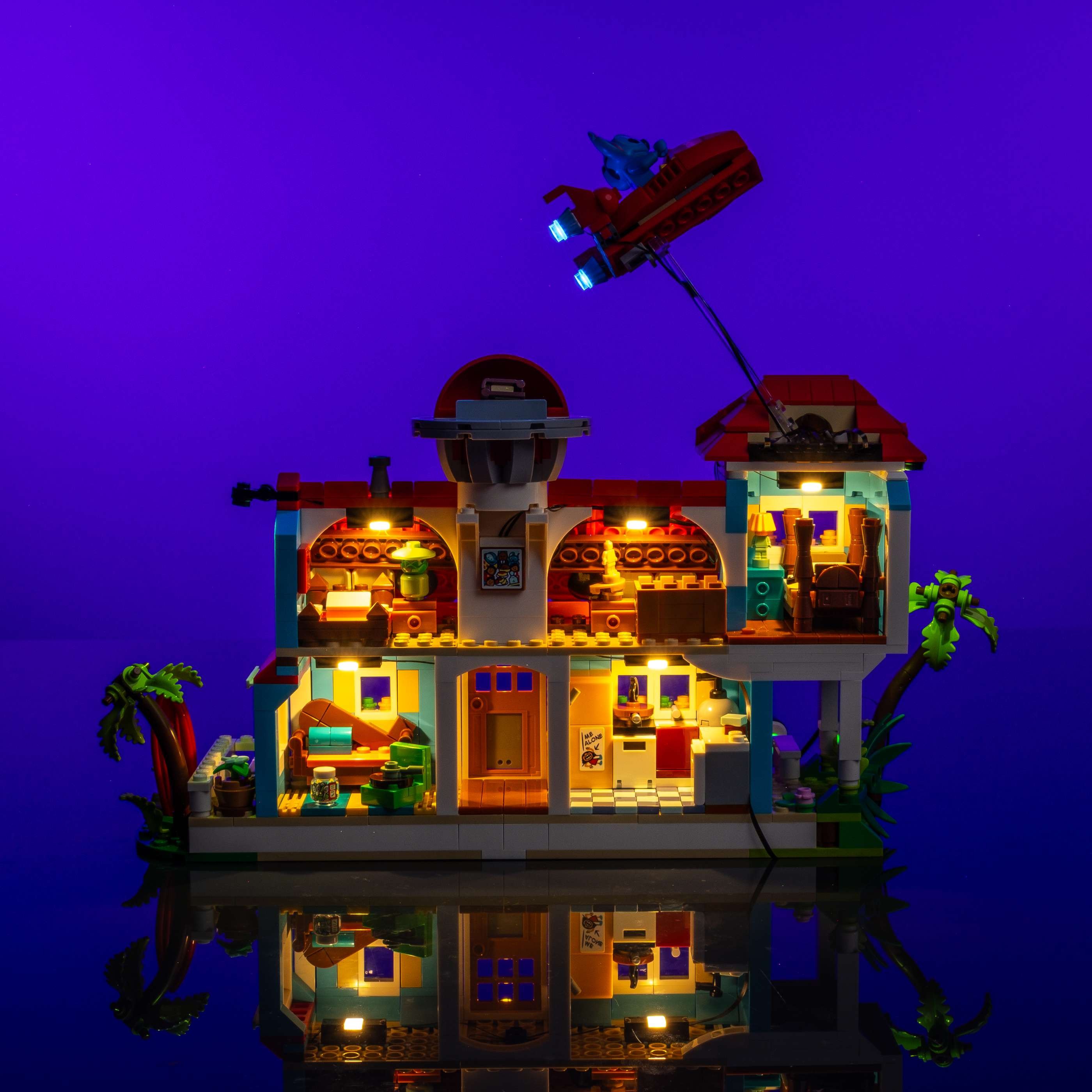 LEGO® 43268 Lilo and Stitch Beach House Işık Kiti