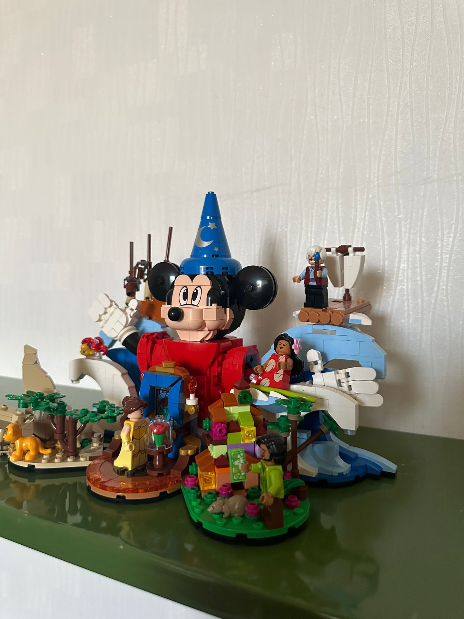 21352 LEGO® Magic of Disney İkinci el