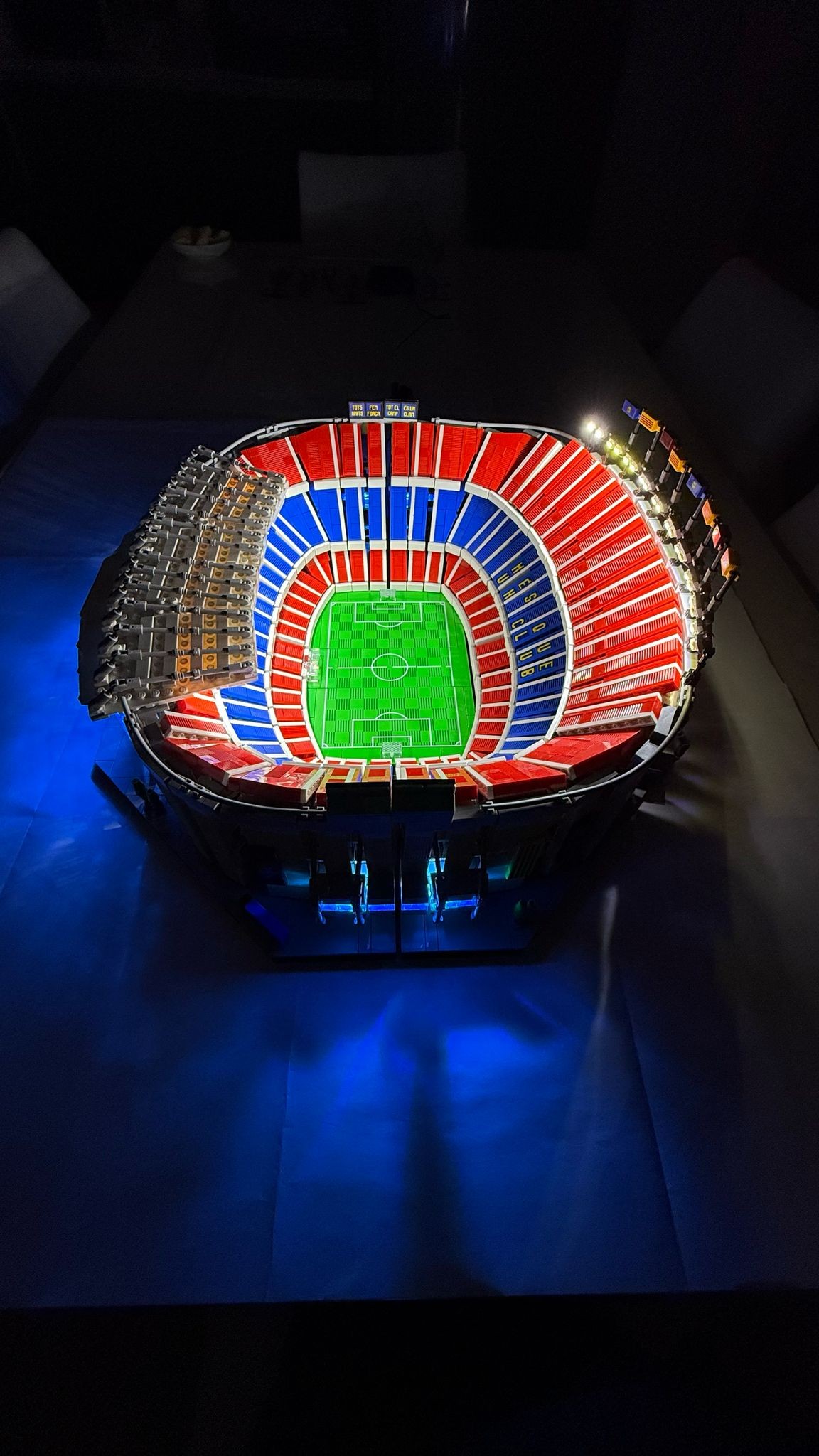 10284 LEGO Camp Nou - FC Barcelona İkinci el