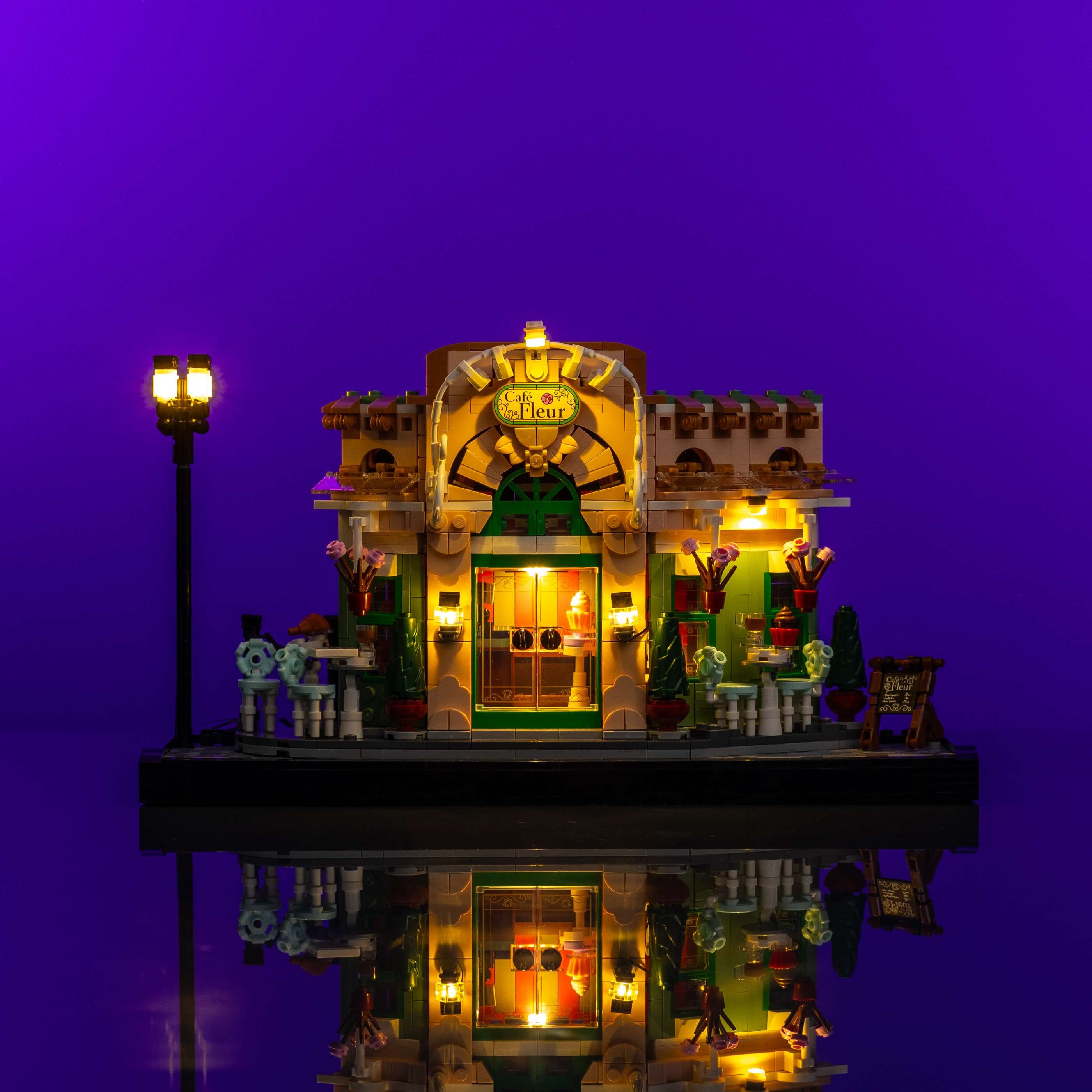 LEGO® 10362 French Café {Cafe}Işık Kiti